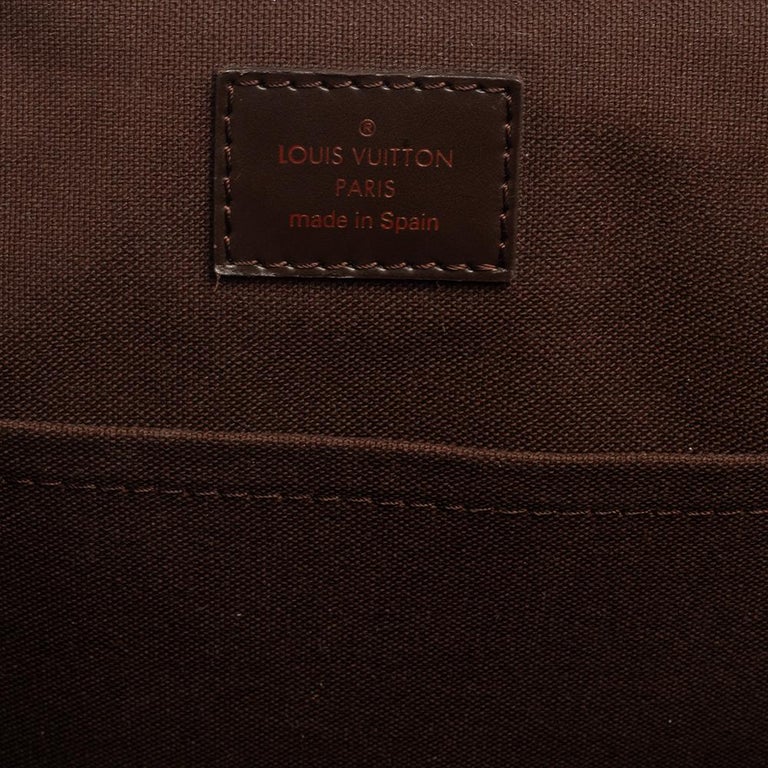 Louis Vuitton Damier Ebene Canvas Brooklyn GM Messenger Bag at 1stDibs