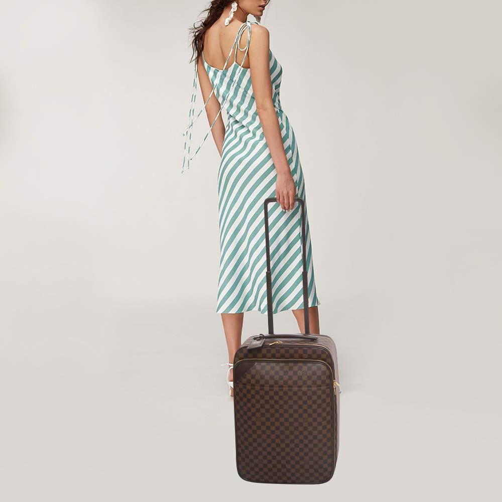 Louis Vuitton Damier Ebene Canvas Business Pegase Legere 55 Luggage In Good Condition In Dubai, Al Qouz 2