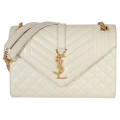 Petit sac à main Saint Laurent « Monogram » en cuir « Grain de Poudre » beige, motif « Triquilt » mixte