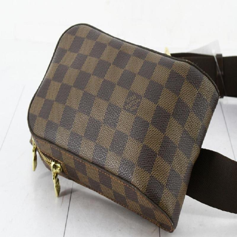 louis vuitton geronimos belt bag