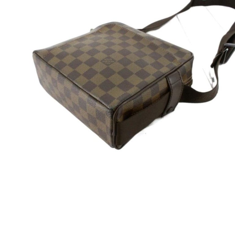 Louis Vuitton Damier Olav PM Crossbody Bag For Sale at 1stDibs