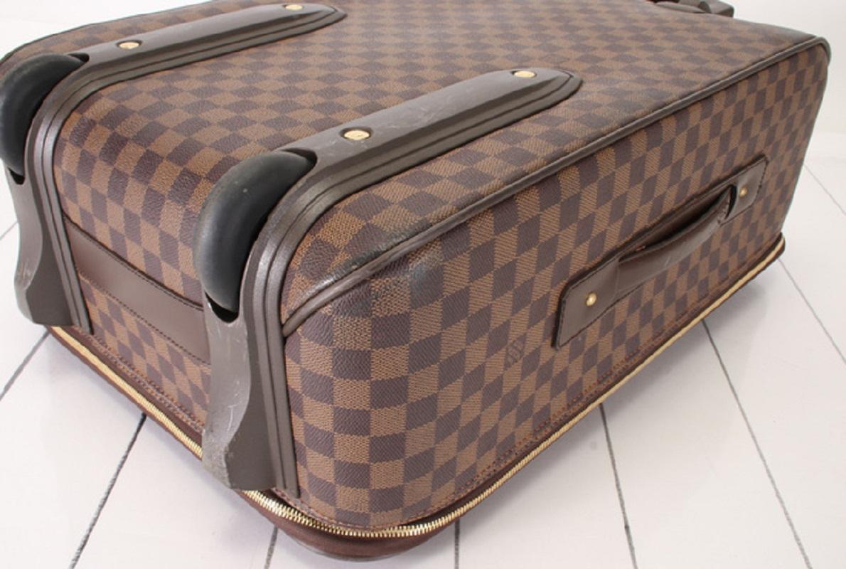 Louis Vuitton Damier Ebene Canvas Leather Pegase Business 55 cm Rolling Luggage In Good Condition For Sale In Irvine, CA