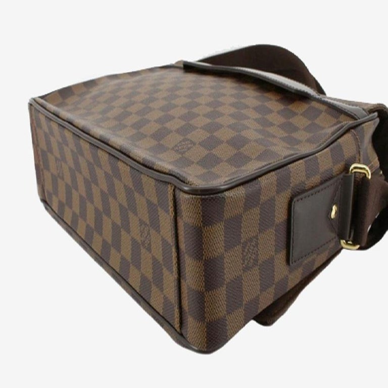 Louis Vuitton Damier Ebene Canvas Leather Shelton MM Crossbody bag In Good Condition For Sale In Irvine, CA