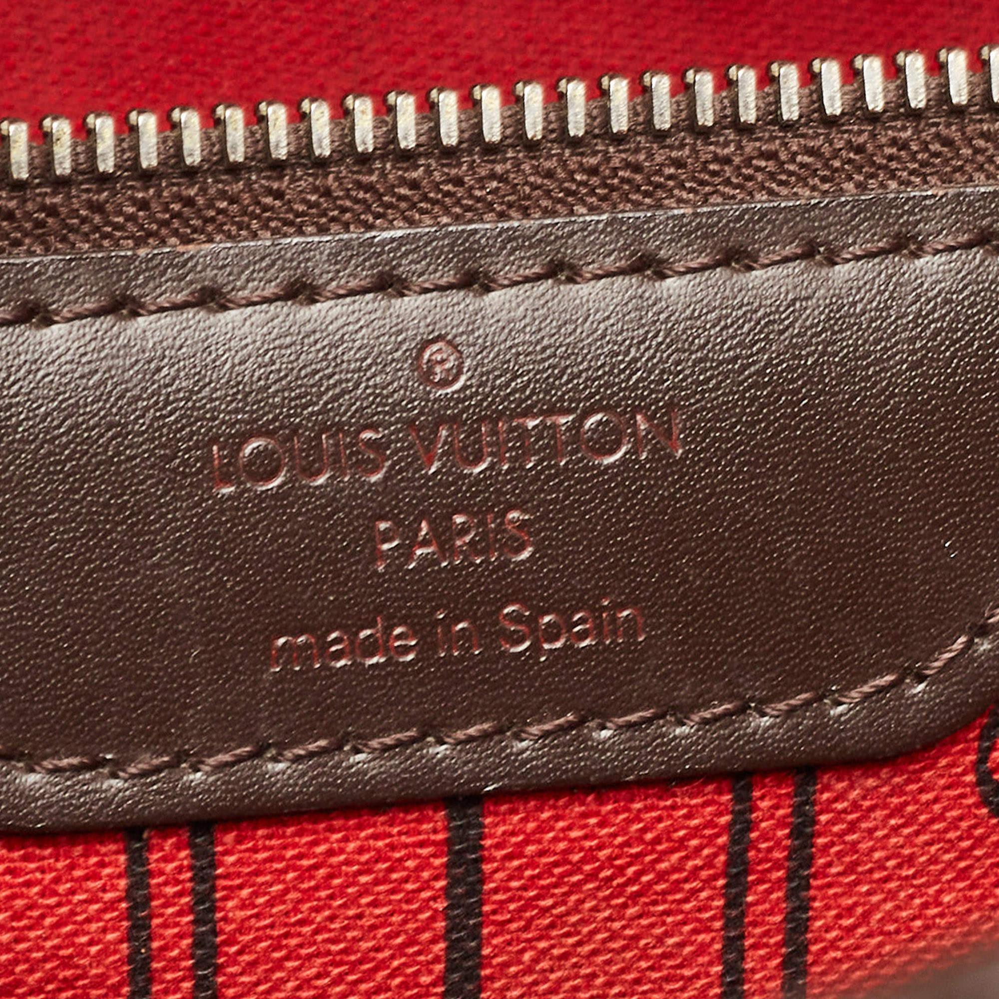 Louis Vuitton Damier Ebene Canvas Neverfull MM Bag In Fair Condition In Dubai, Al Qouz 2