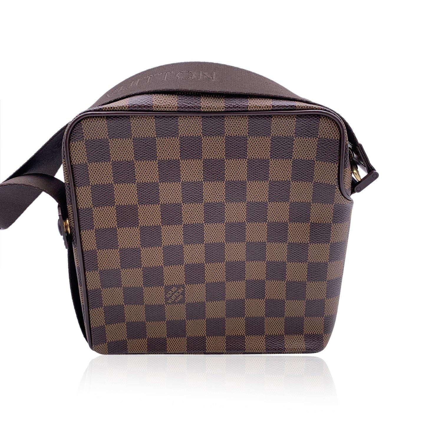 Damier Ebene Olav PM Messenger Bag von Louis Vuitton aus Segeltuch N41442 im Zustand „Hervorragend“ im Angebot in Rome, Rome