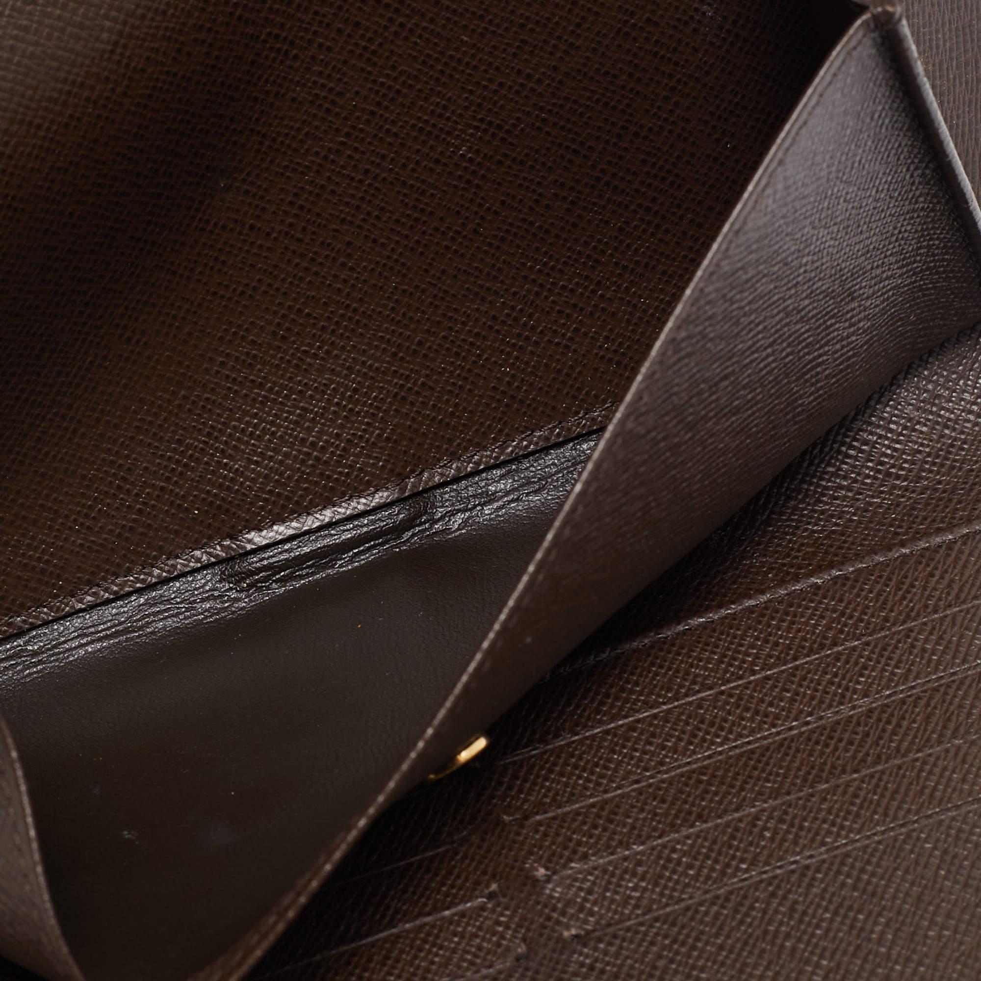 Louis Vuitton Damier Ebene Canvas Porte-Tresor International Wallet In Fair Condition In Dubai, Al Qouz 2