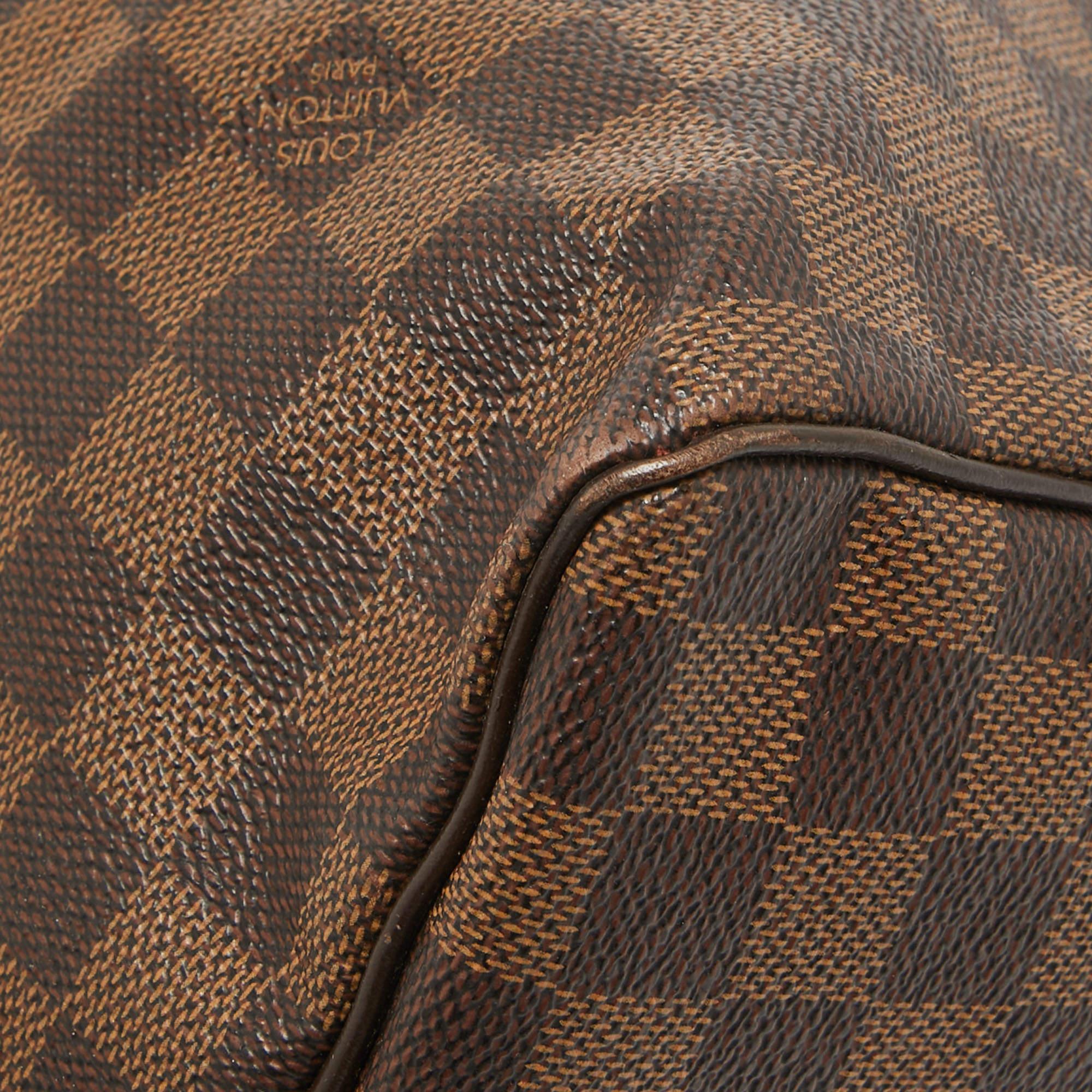 Louis Vuitton Damier Ebene Canvas Speedy Bandouliere 30 Bag In Good Condition In Dubai, Al Qouz 2