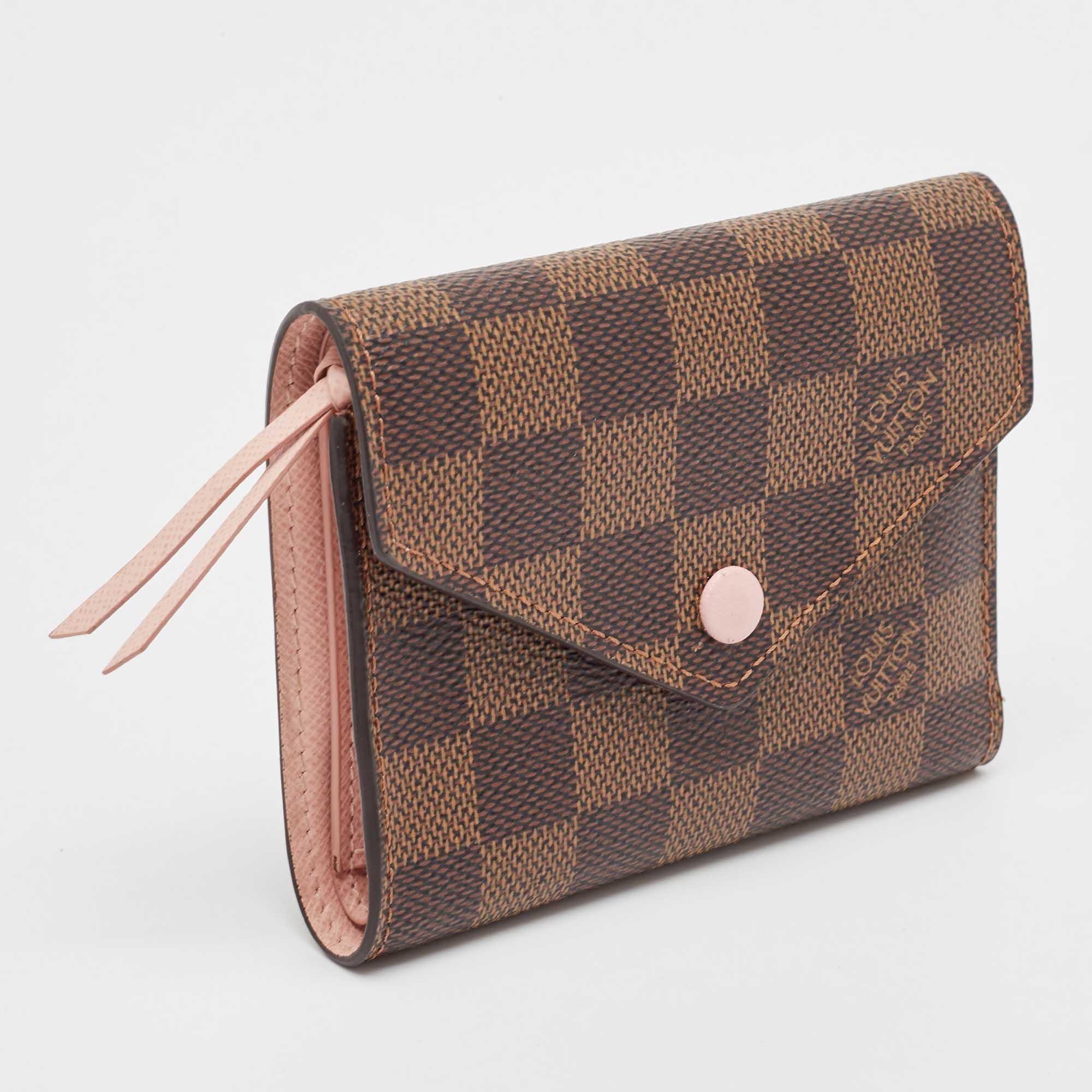 Louis Vuitton Damier Ebene Canvas Victorine Wallet In Good Condition In Dubai, Al Qouz 2