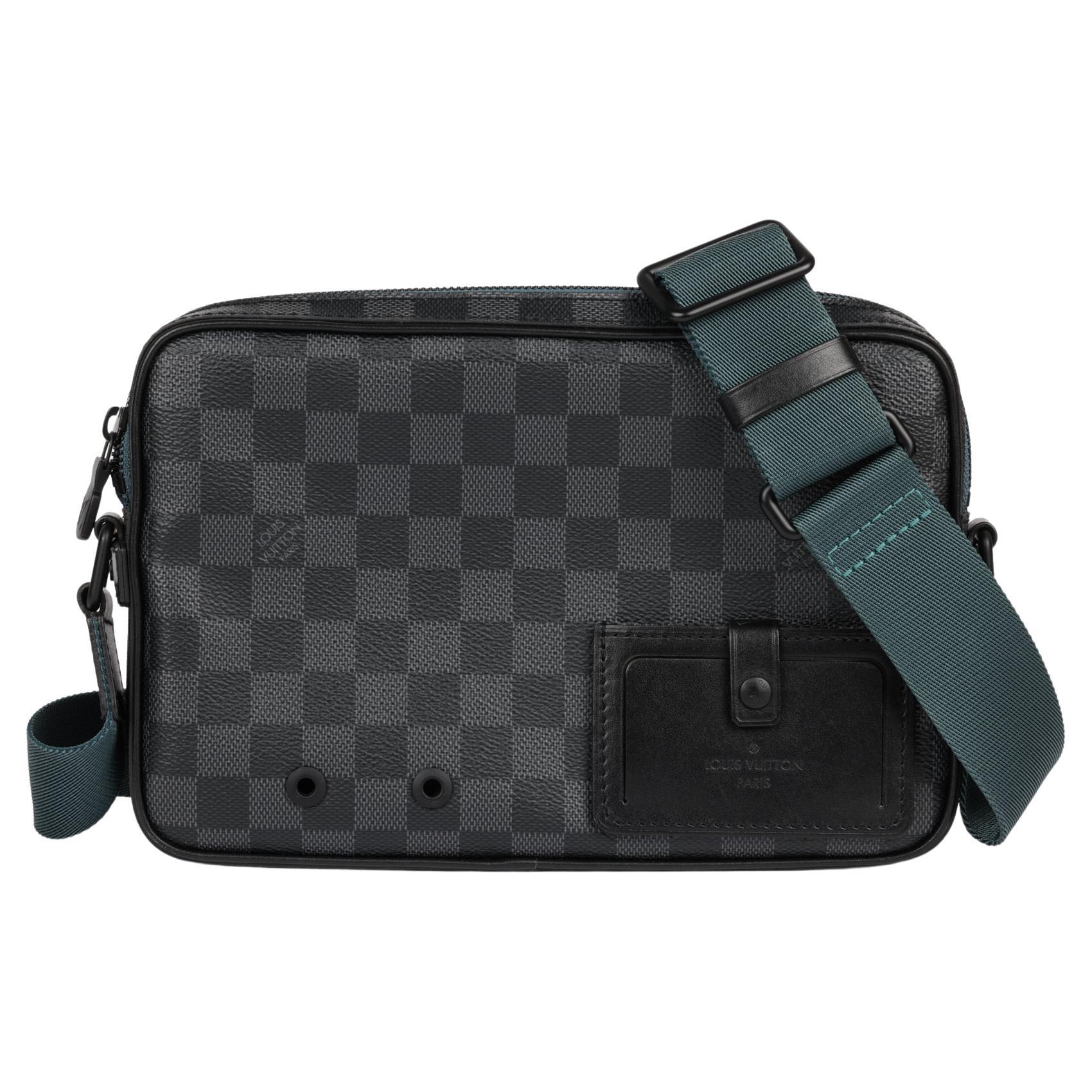 Louis Vuitton Alpha Bag - 7 For Sale on 1stDibs
