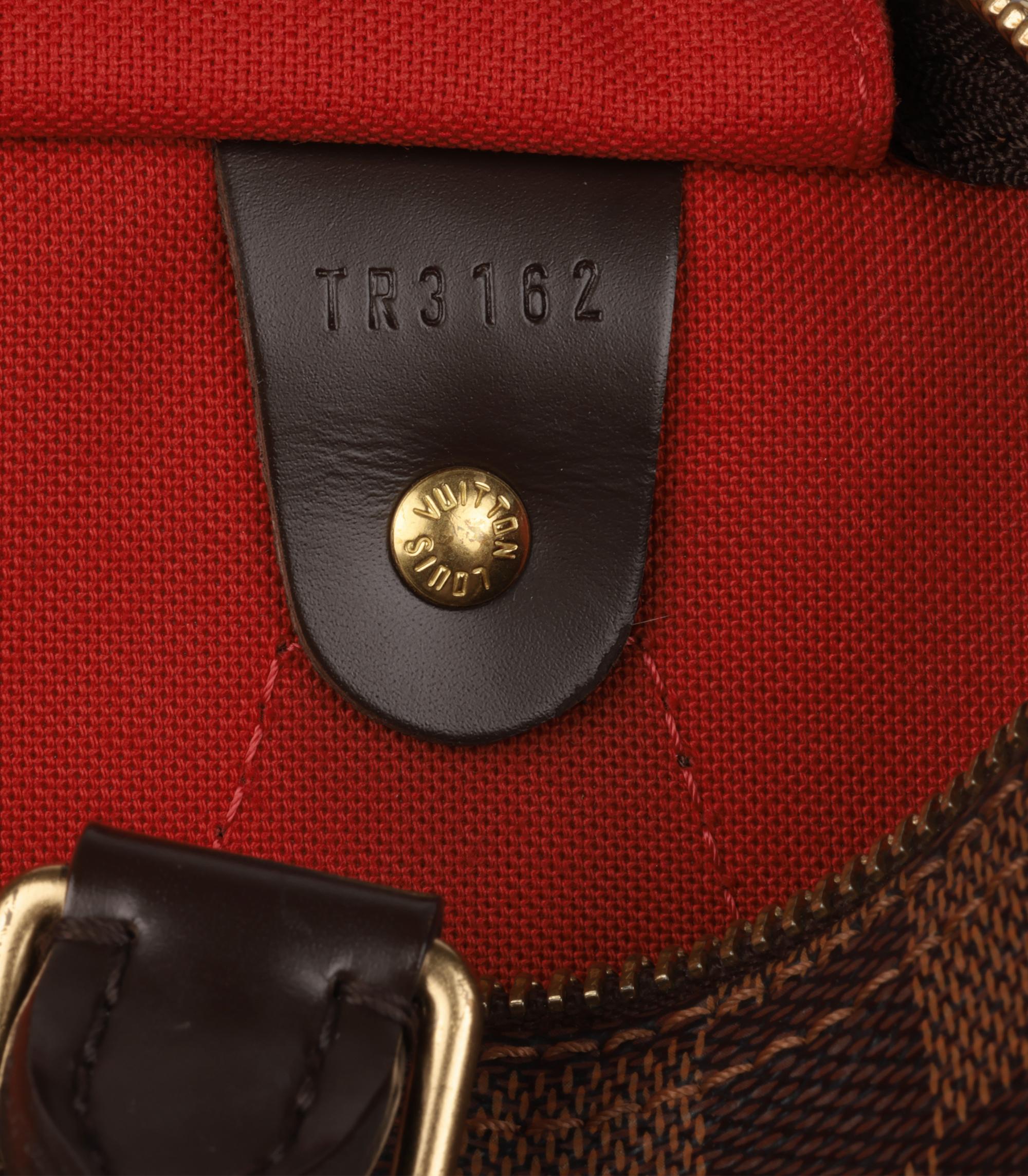 Louis Vuitton Damier Ebene rivestito in tela e pelle di vitello marrone Speedy 30 in vendita 2