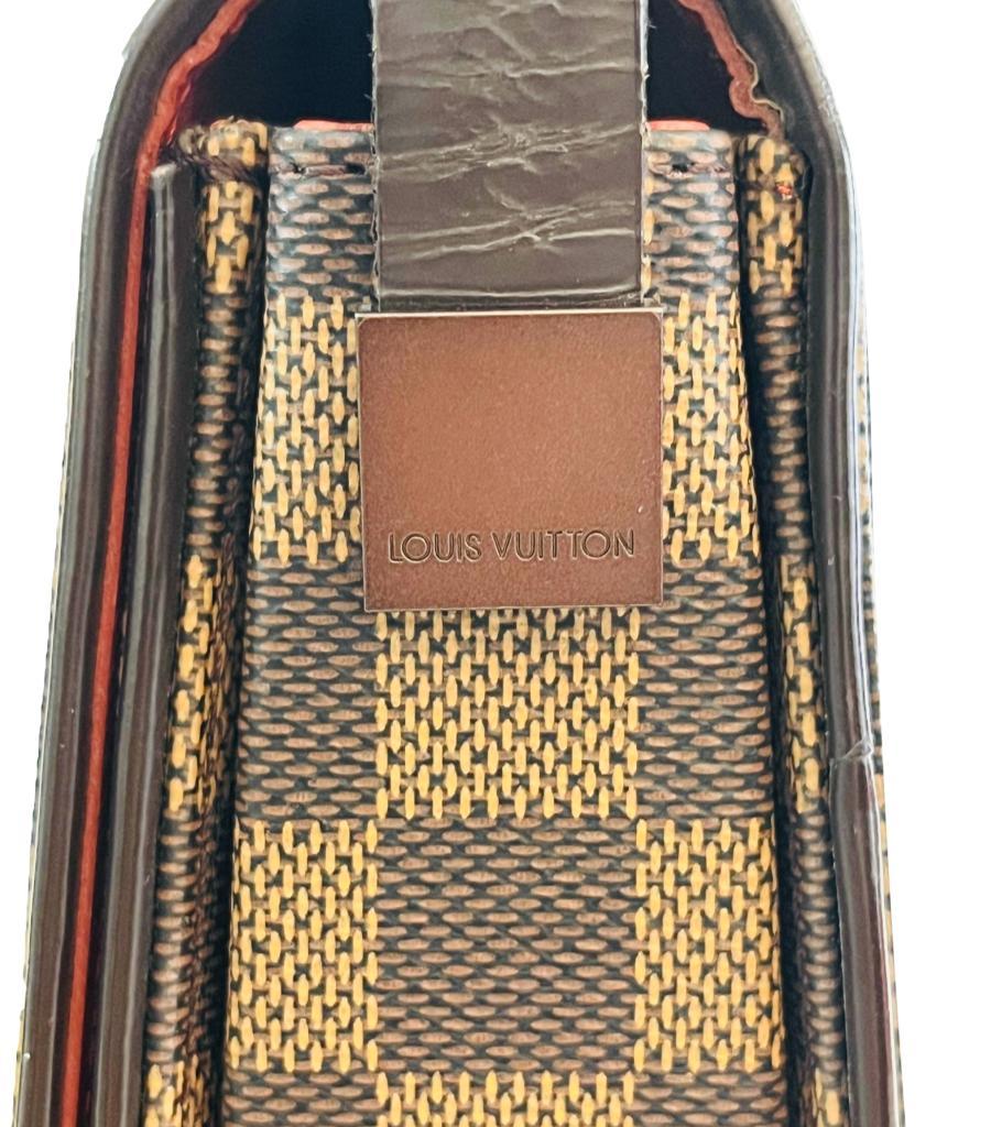 Louis Vuitton Damier Ebene Tribeca Tasche aus beschichtetem Segeltuch im Angebot 2
