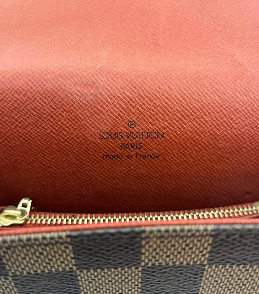 Louis Vuitton Damier Ebene Tribeca Tasche aus beschichtetem Segeltuch im Angebot 4