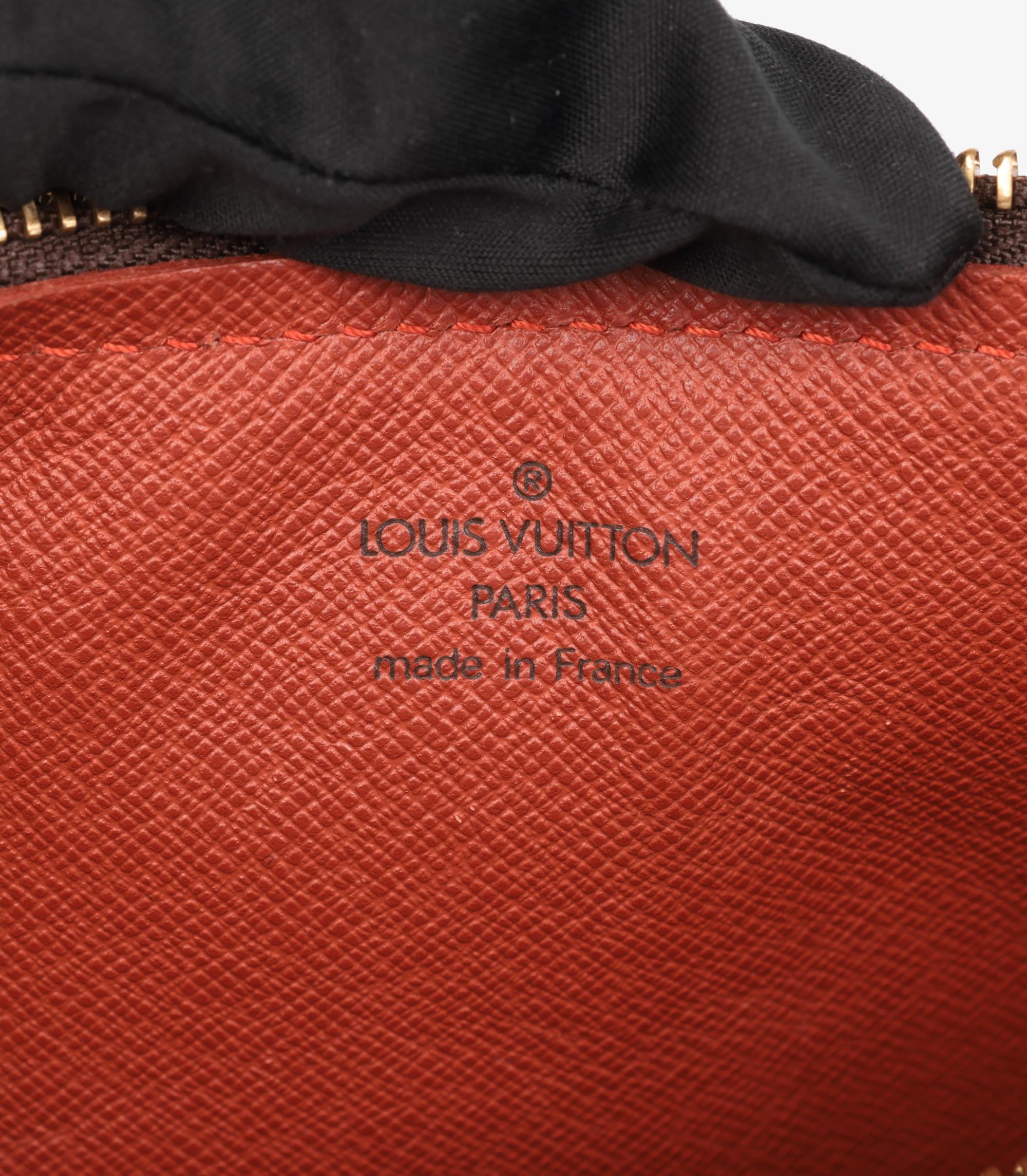 Louis Vuitton Damier Ebene Coated Canvas Vintage Papillon 26 For Sale 4