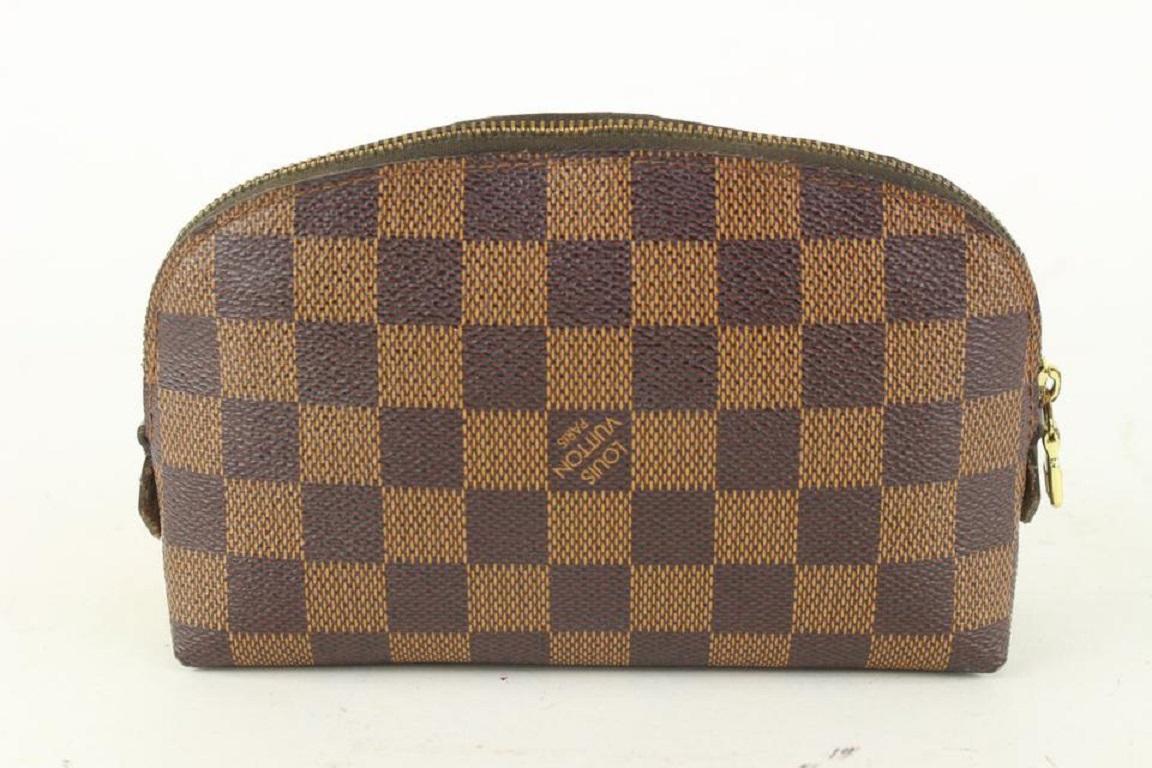 Louis Vuitton Damier Ebene Cosmetic Pouch Demi Ronde Toiletry Pouch 104lv56 In Good Condition For Sale In Dix hills, NY