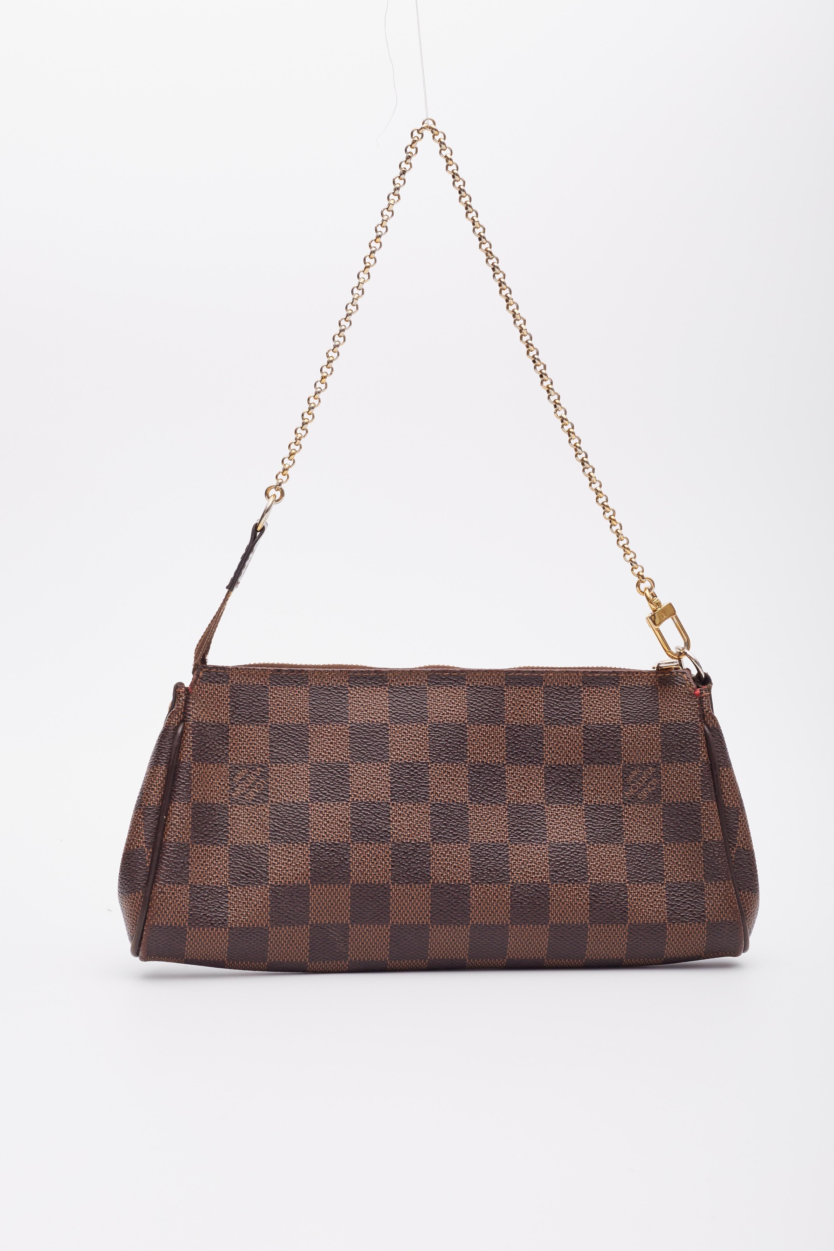 Louis Vuitton Damier Ebene Eva Clutch Bag In Good Condition For Sale In Montreal, Quebec