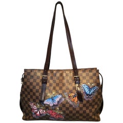 Louis Vuitton - Damier Ebene - Sac Chelsea Papillon peint à la main et personnalisé