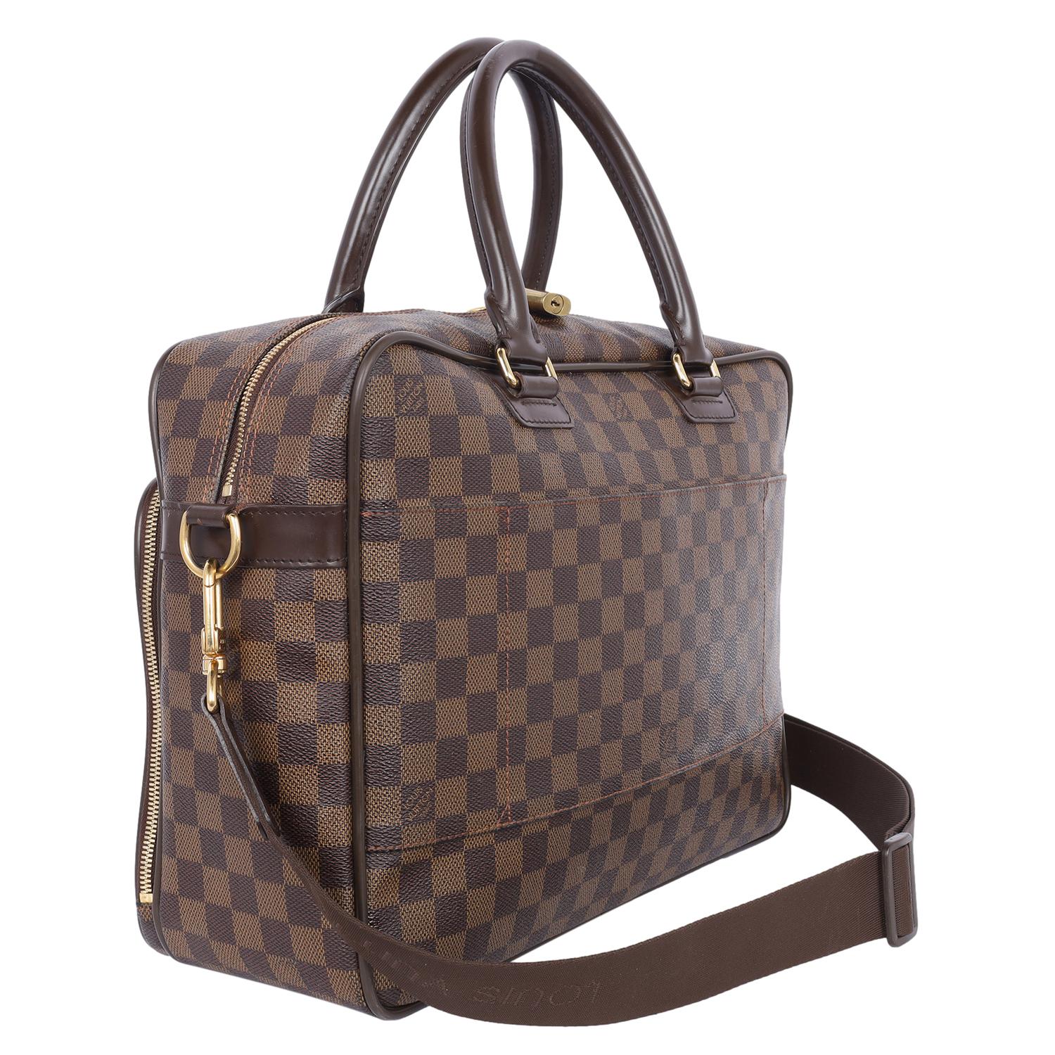 Louis Vuitton Damier Ebene Icare Messenger Bag For Sale 2