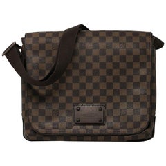 Louis Vuitton Damier Ebene MM Messenger Bag