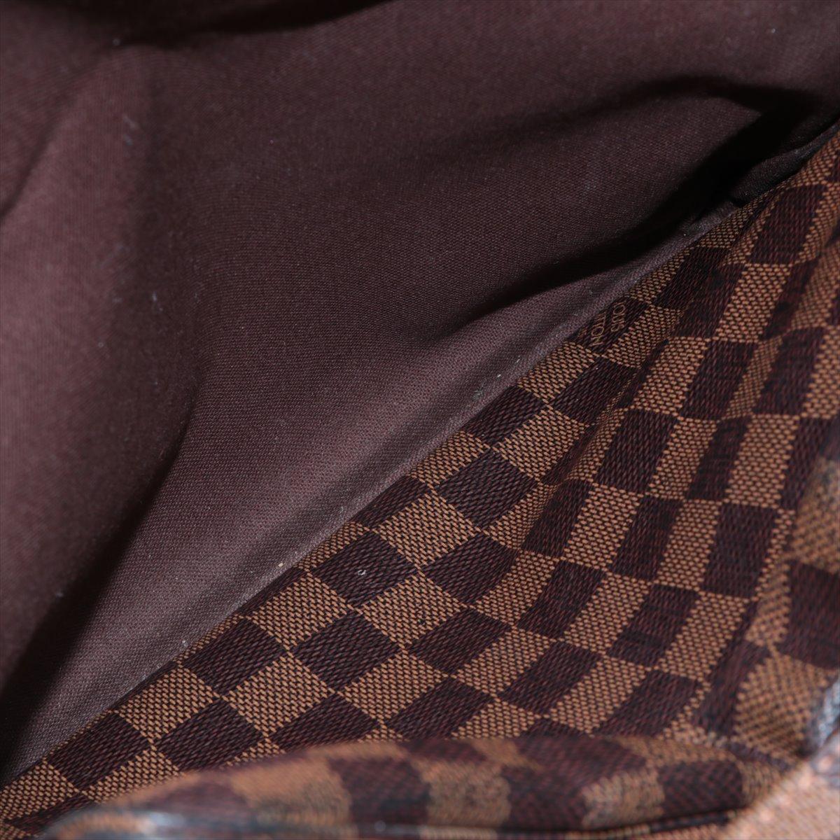 Louis Vuitton Damier Ebene Naviglio Messenger Bag In Good Condition For Sale In Irvine, CA