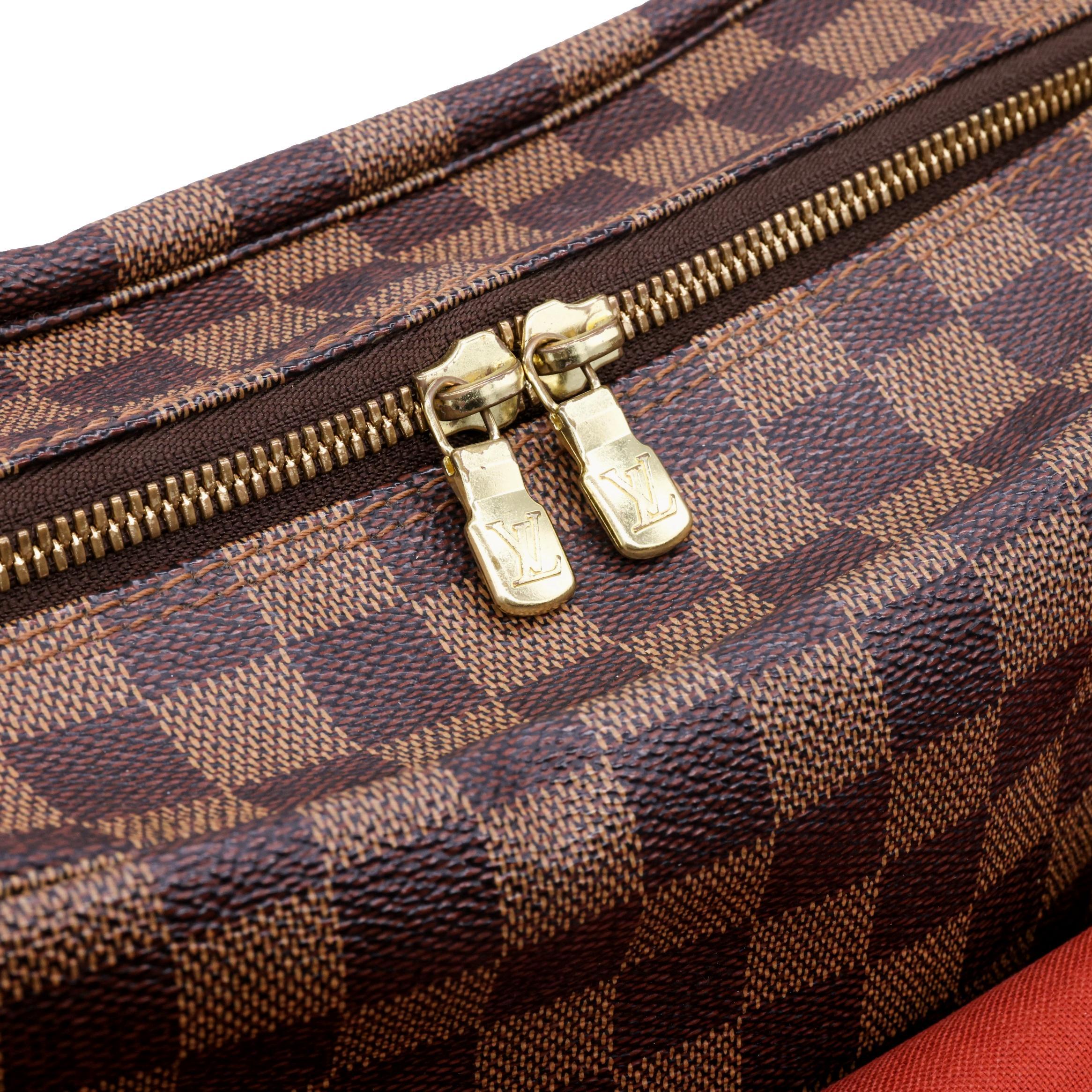 Louis Vuitton Damier Ebene Naviglio Messenger Crossbody Shoulder GM Bag, 2005. 3