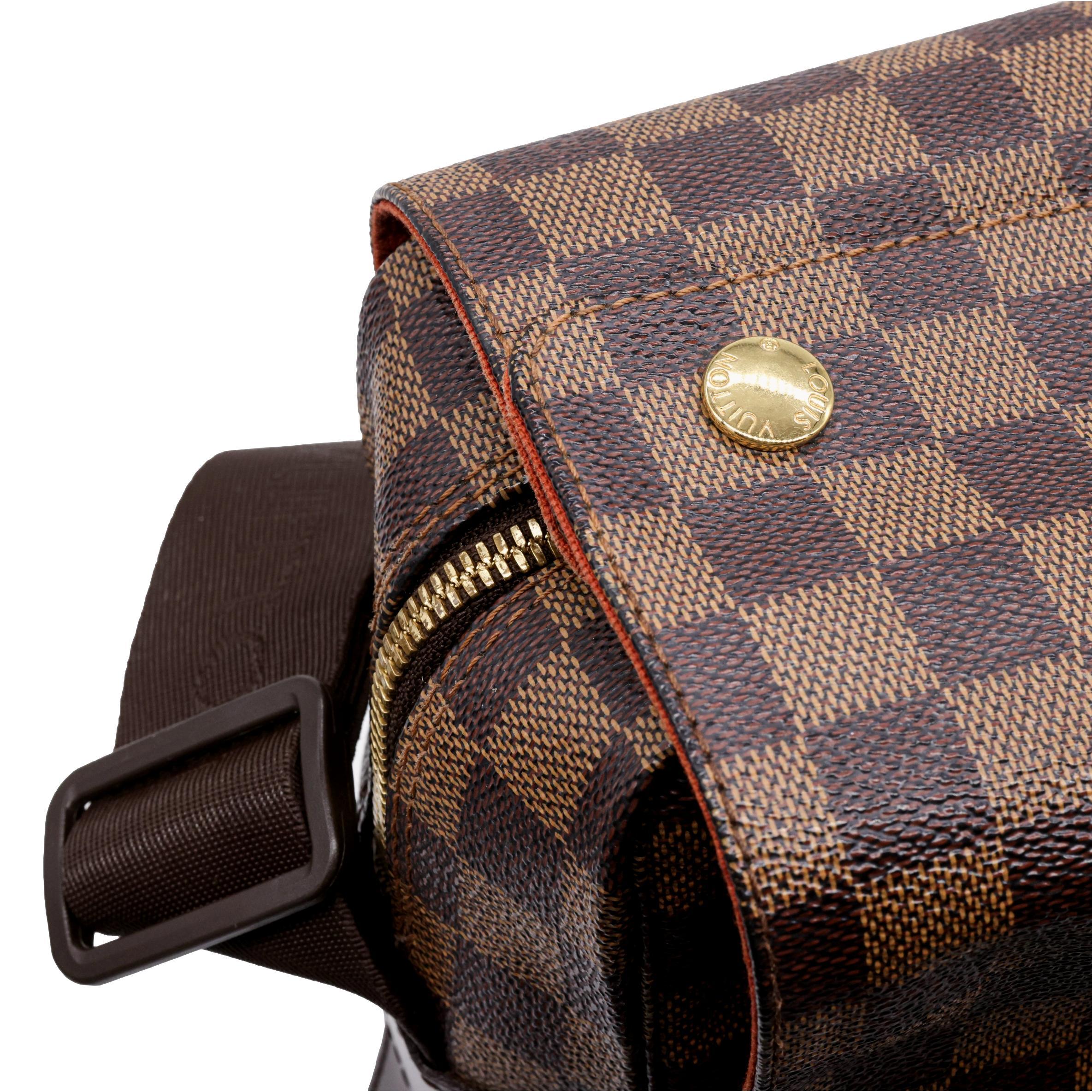 Louis Vuitton Damier Ebene Naviglio Messenger Crossbody Shoulder GM Bag, 2005.  4