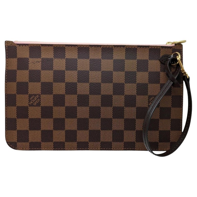 Louis Vuitton Checkered Handbag - 15 For Sale on 1stDibs