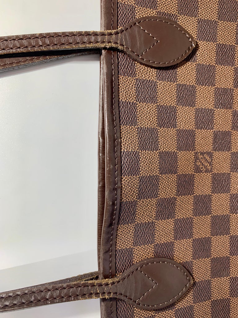 Louis Vuitton Damier Ebene Neverfull MM Shoulder Bag Canvas Purse Excellent  For Sale 5