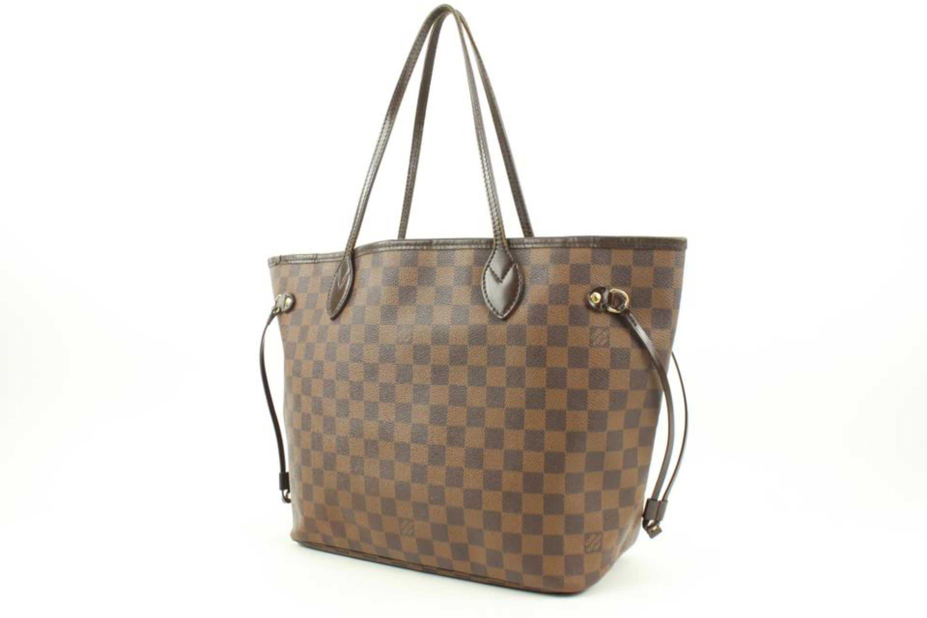 Louis Vuitton Damier Ebene Neverfull MM Tote Bag 52lv23s
Date Code/Serial Number: AR4028
Made In: France
Measurements: Length:  18.5