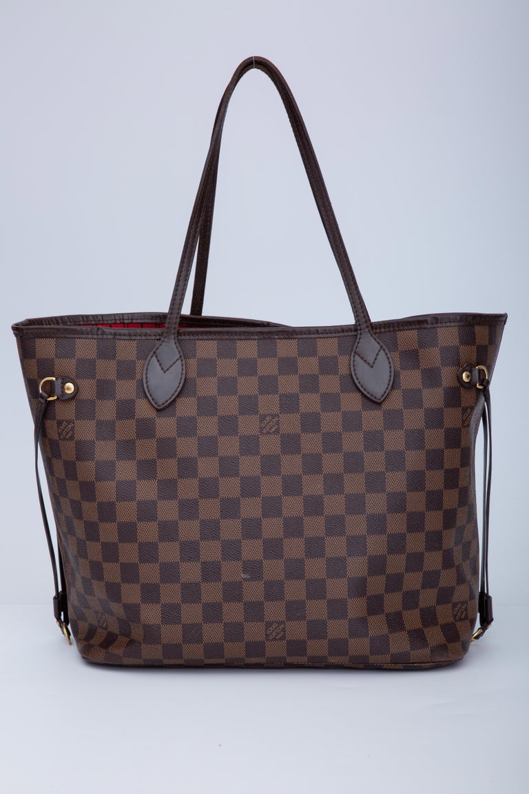 Sold at Auction: Louis Vuitton Damier Azur Totally MM