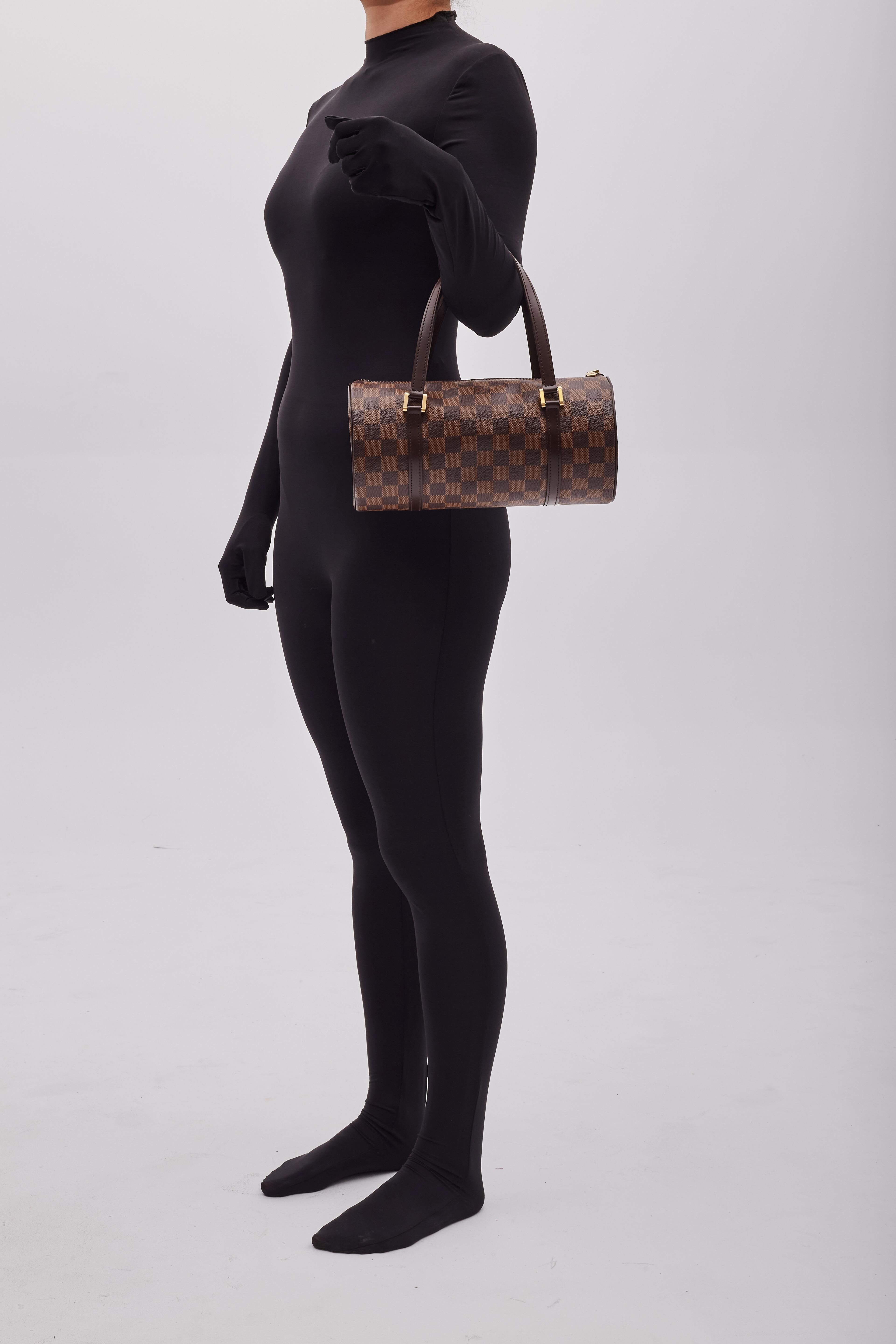 The famous LV Papillon bags are a popular model through the the ages that were first launched in 1966. This bag measures 30 cm in length. The classic rounded shape with two straps are supposed to take the form and spirit of the butterfly (Papillon
