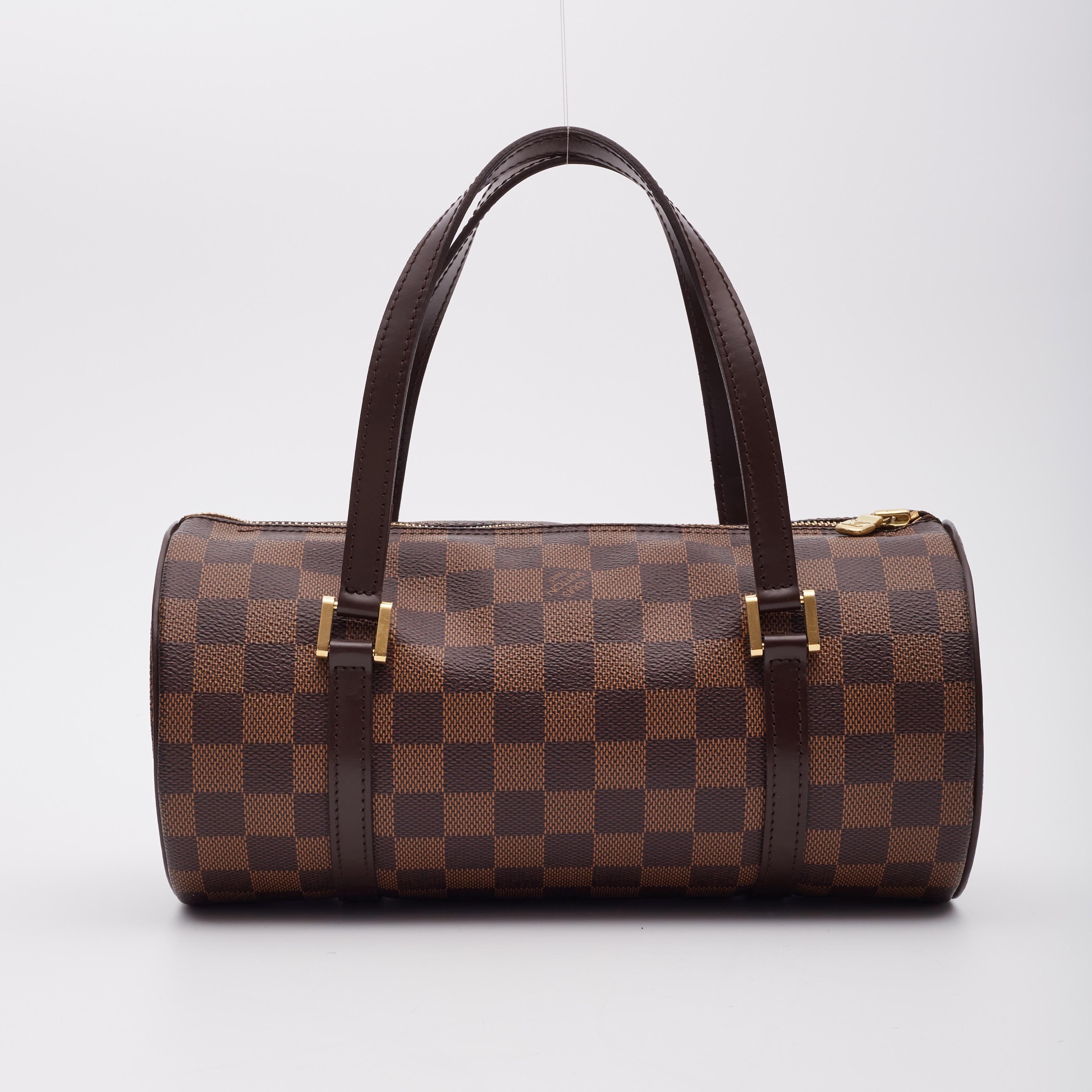 Louis Vuitton Damier Ebene Papillon 30 Shoulder Bag In Good Condition For Sale In Montreal, Quebec
