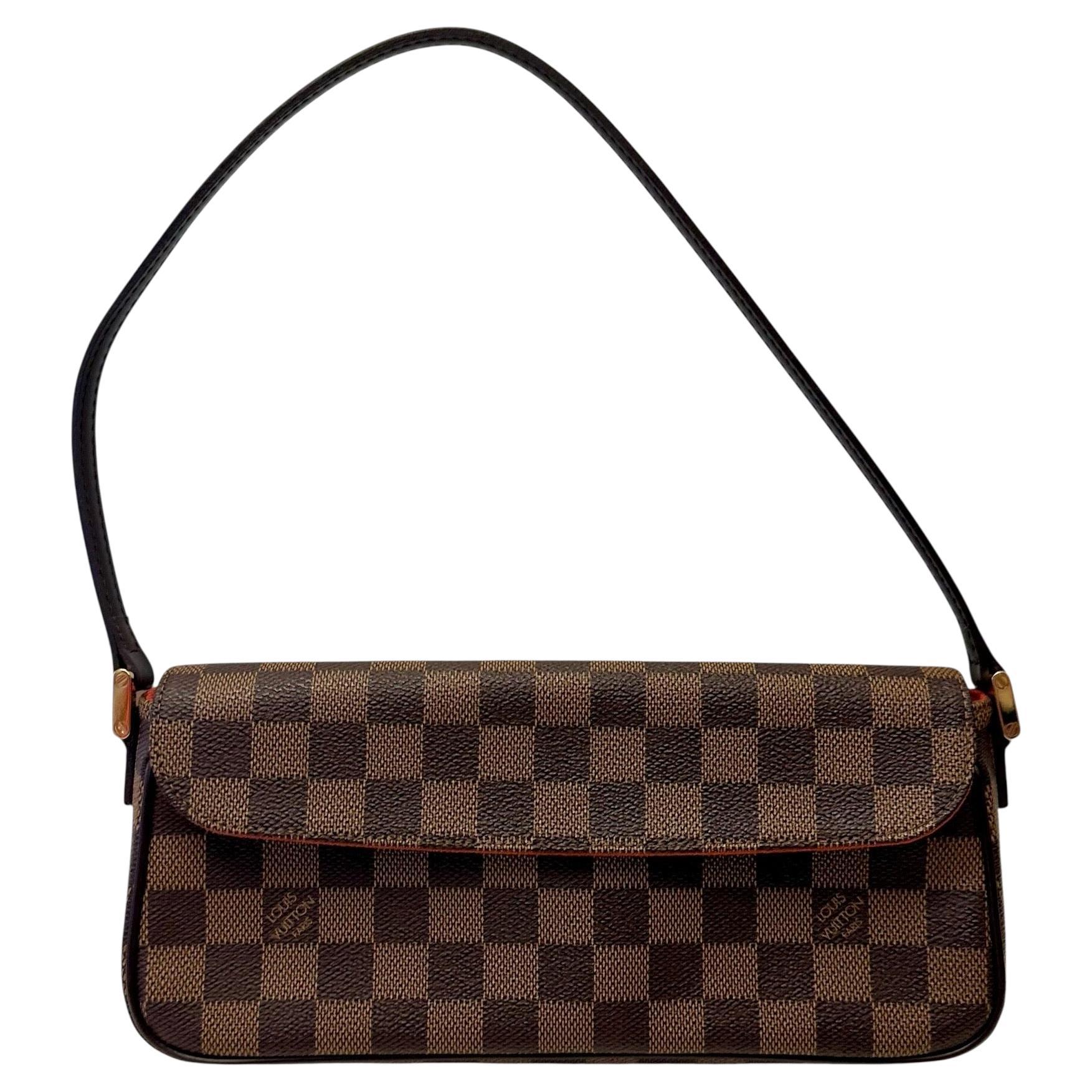 Louis Vuitton Damier Ebene Recoleta Shoulder Bag en vente