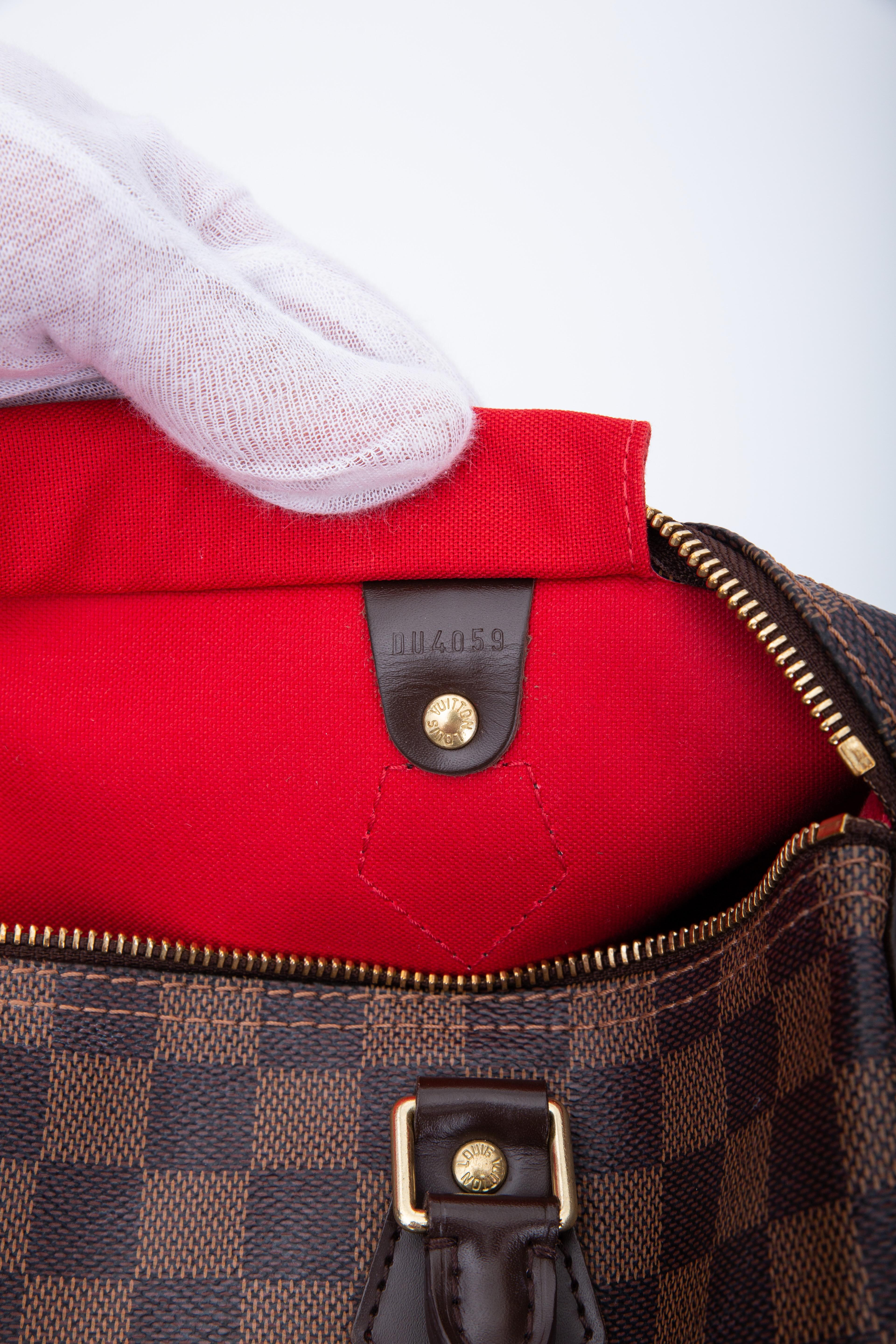 Women's or Men's Louis Vuitton Damier Ebene Speedy 30 Handbag