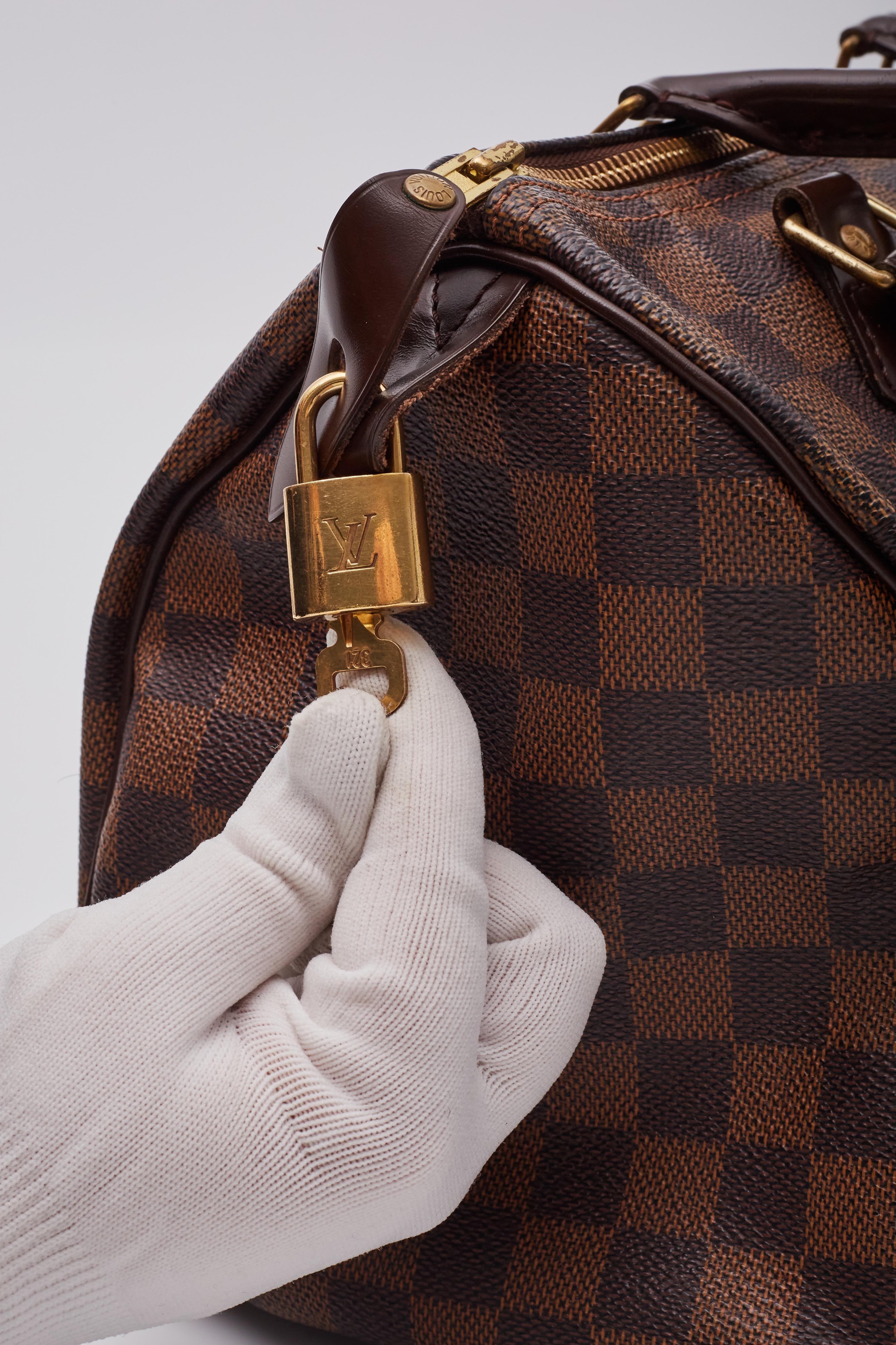 Louis Vuitton Damier Ebene Speedy 30 Handtasche mit Riemen im Angebot 6