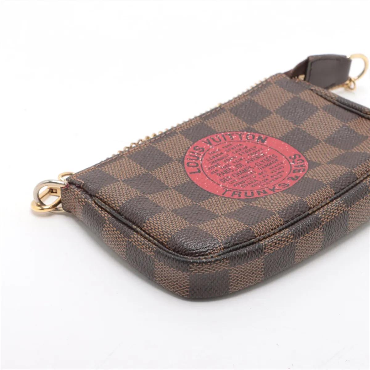 Louis Vuitton Damier Ebene T & B Mini Pochette Accessoires Pour femmes en vente