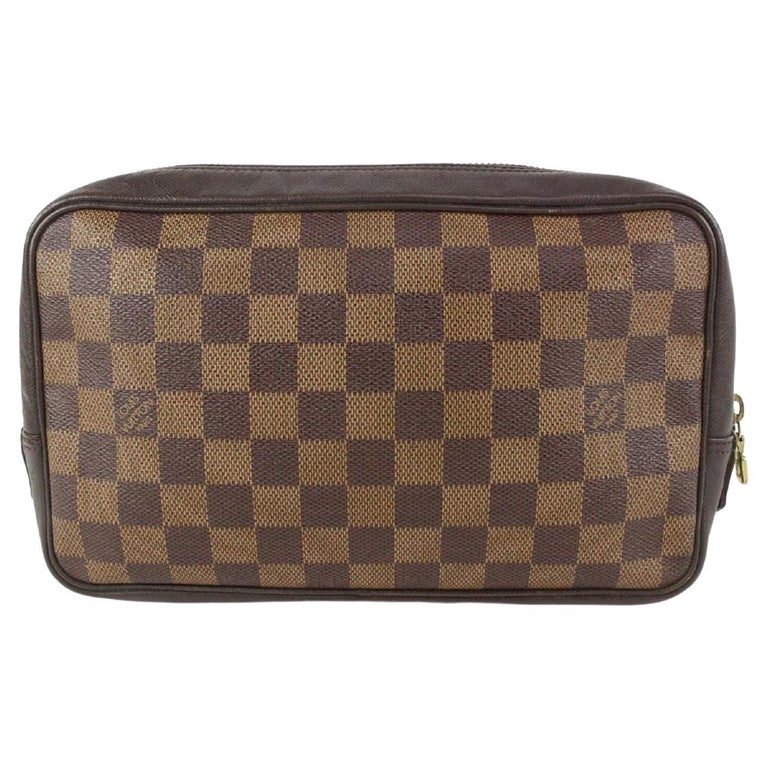 Louis Vuitton Damier Ebene Trousse Toilette Cosmetic Pouch 927lv25 For Sale  at 1stDibs