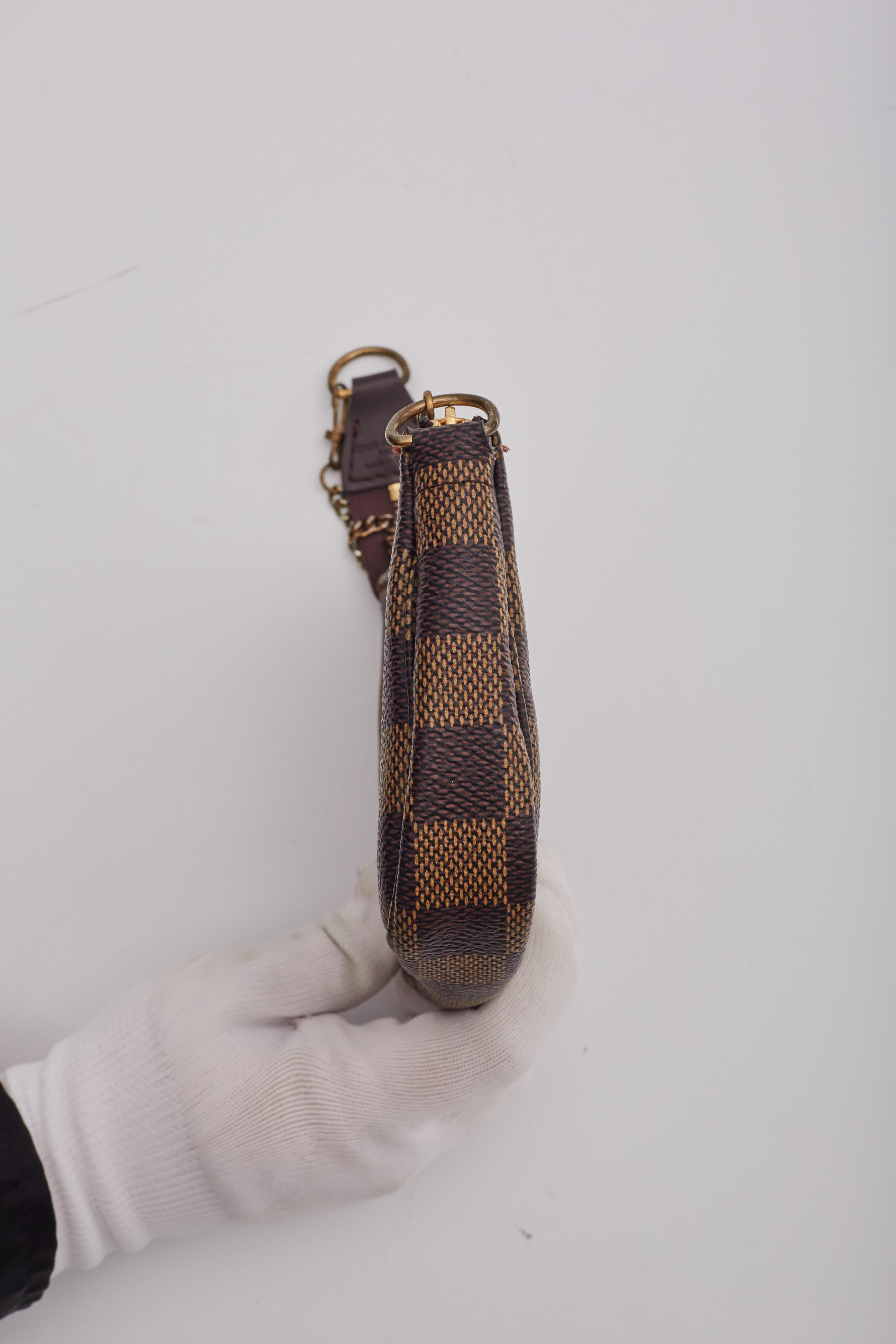 Louis Vuitton Damier Ebene Trunks & Bags Pochette Accessoires Mini For Sale 2