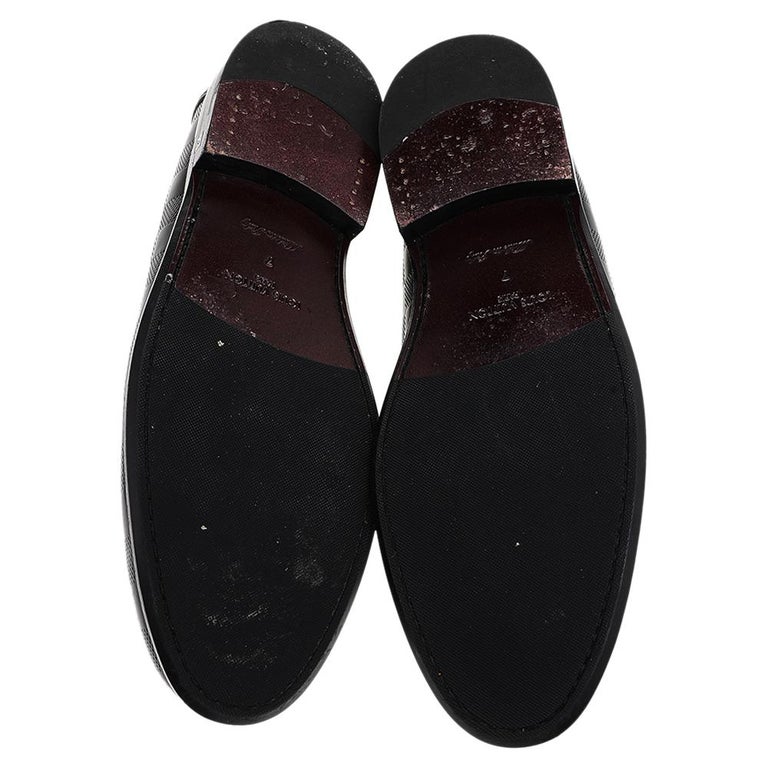 Louis Vuitton Damier Embossed Leather Outline Penny Slip On  display picture 3