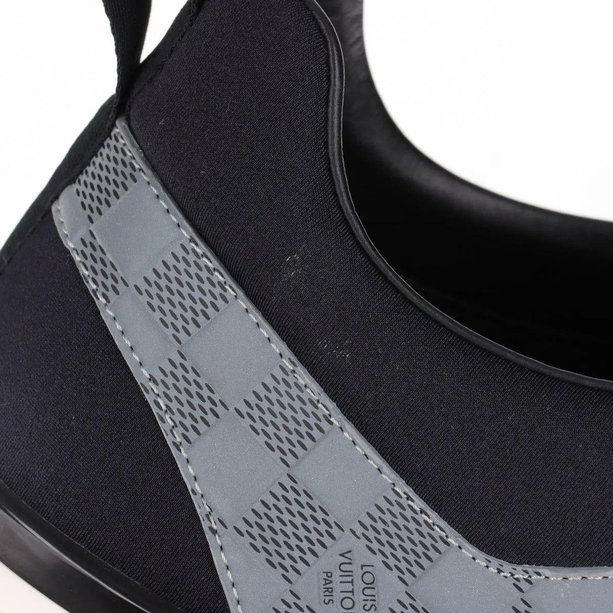 Louis Vuitton Damier Fastlane Leather Sneaker Gray x Black For Sale 10