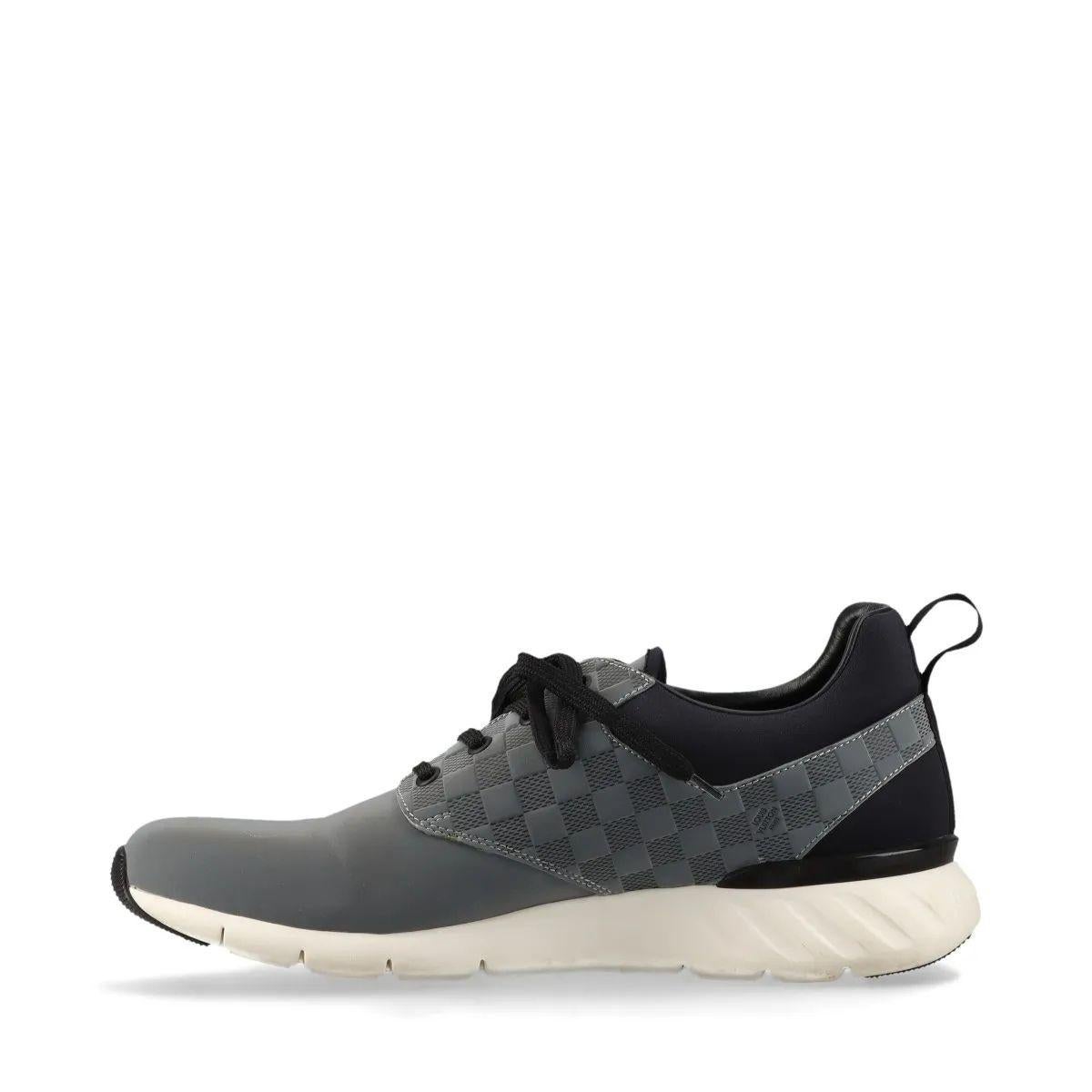 Men's Louis Vuitton Damier Fastlane Leather Sneaker Gray x Black For Sale
