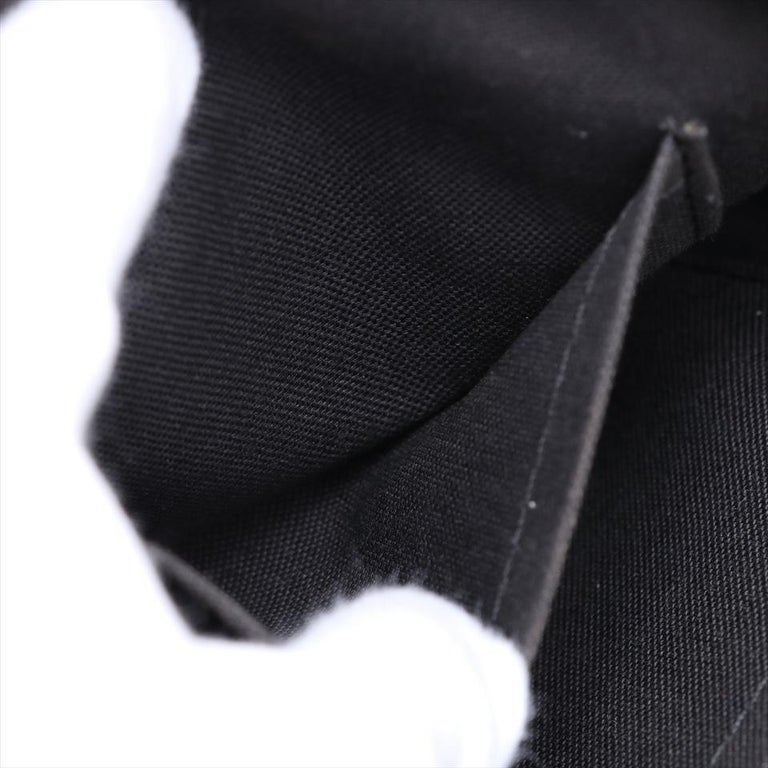 Louis Vuitton Damier Graphite Ambler Crossbody Chest Banana Bag Bumbag  Leather ref.298547 - Joli Closet