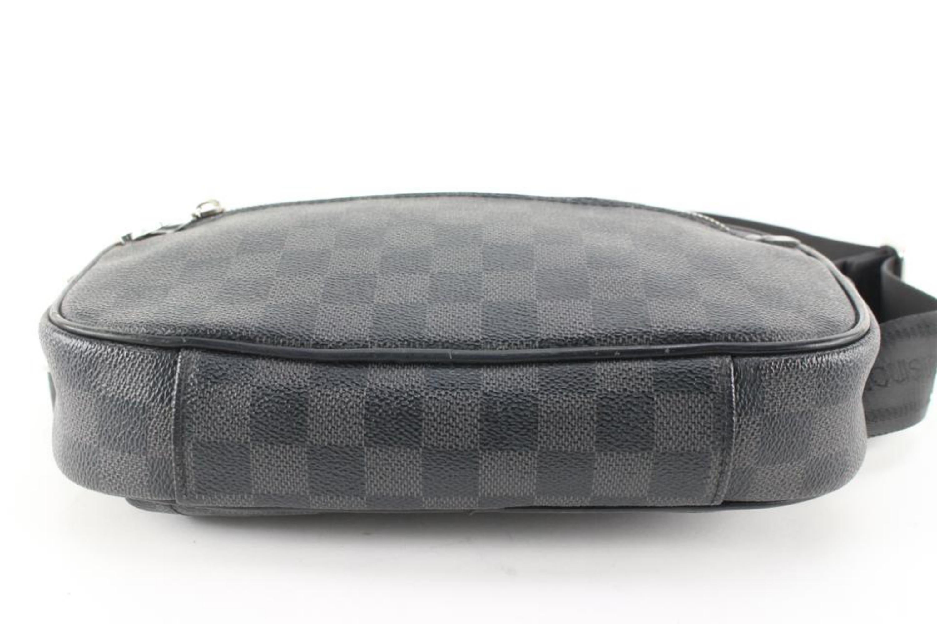 Louis Vuitton Damier Graphite Ambler Bum Bag Waist Pouch 88lz629s In Good Condition In Dix hills, NY