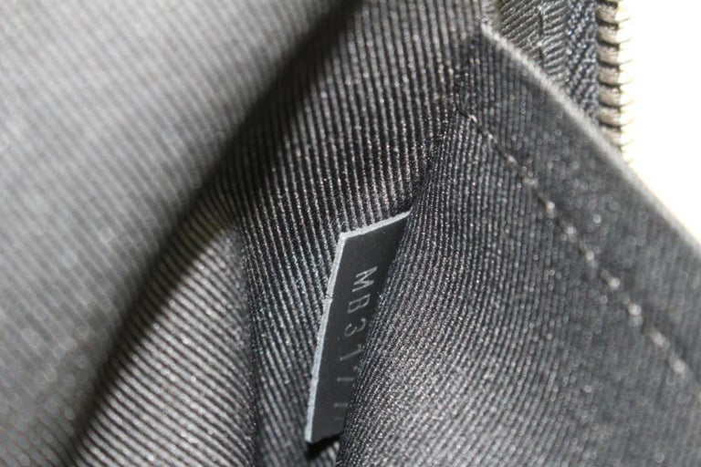 Louis Vuitton Damier Graphite Avenue Sling Bag Chest Body Bum