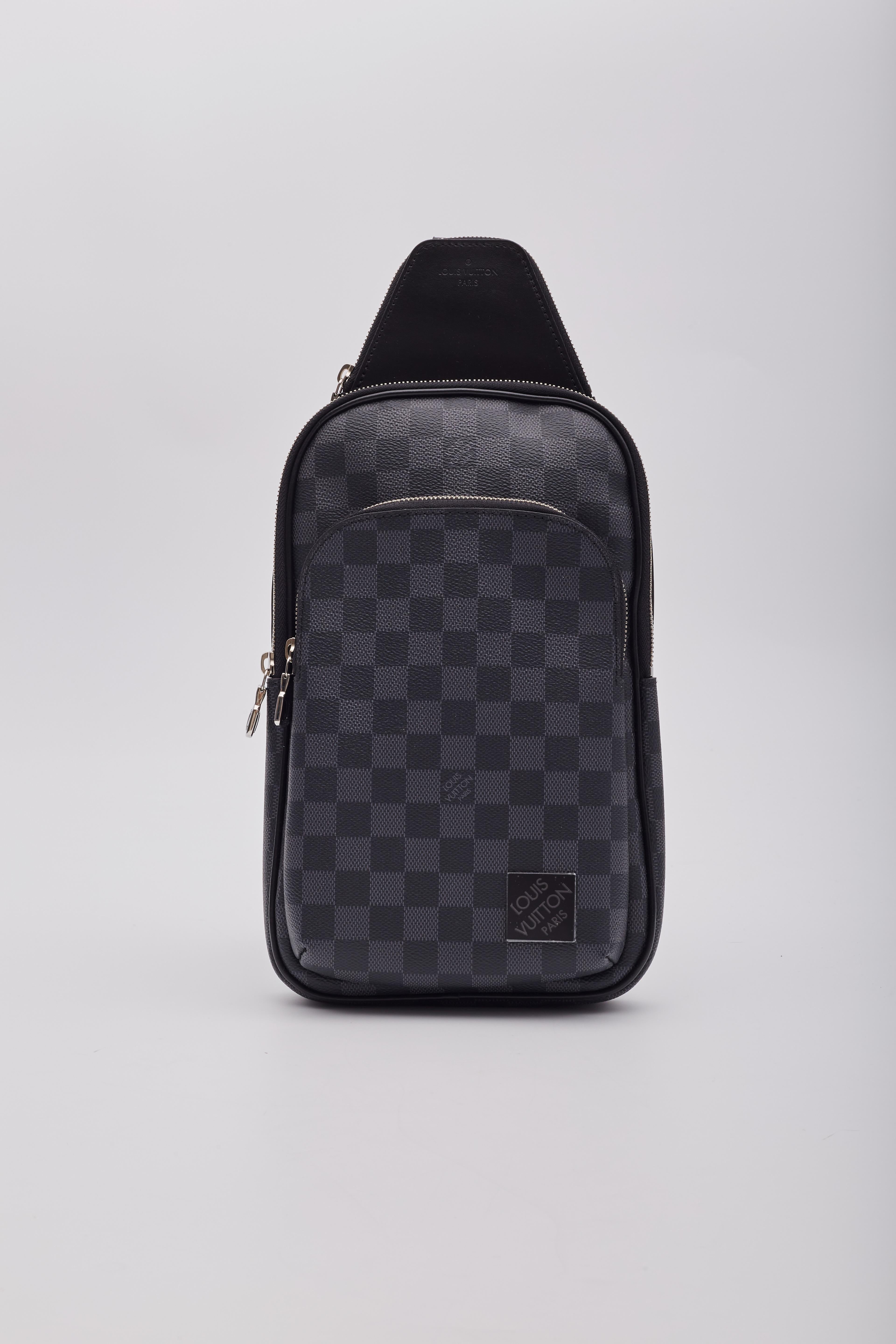 Louis Vuitton Damier Graphite Avenue Sling Messenger Bag Nm In Excellent Condition For Sale In Montreal, Quebec