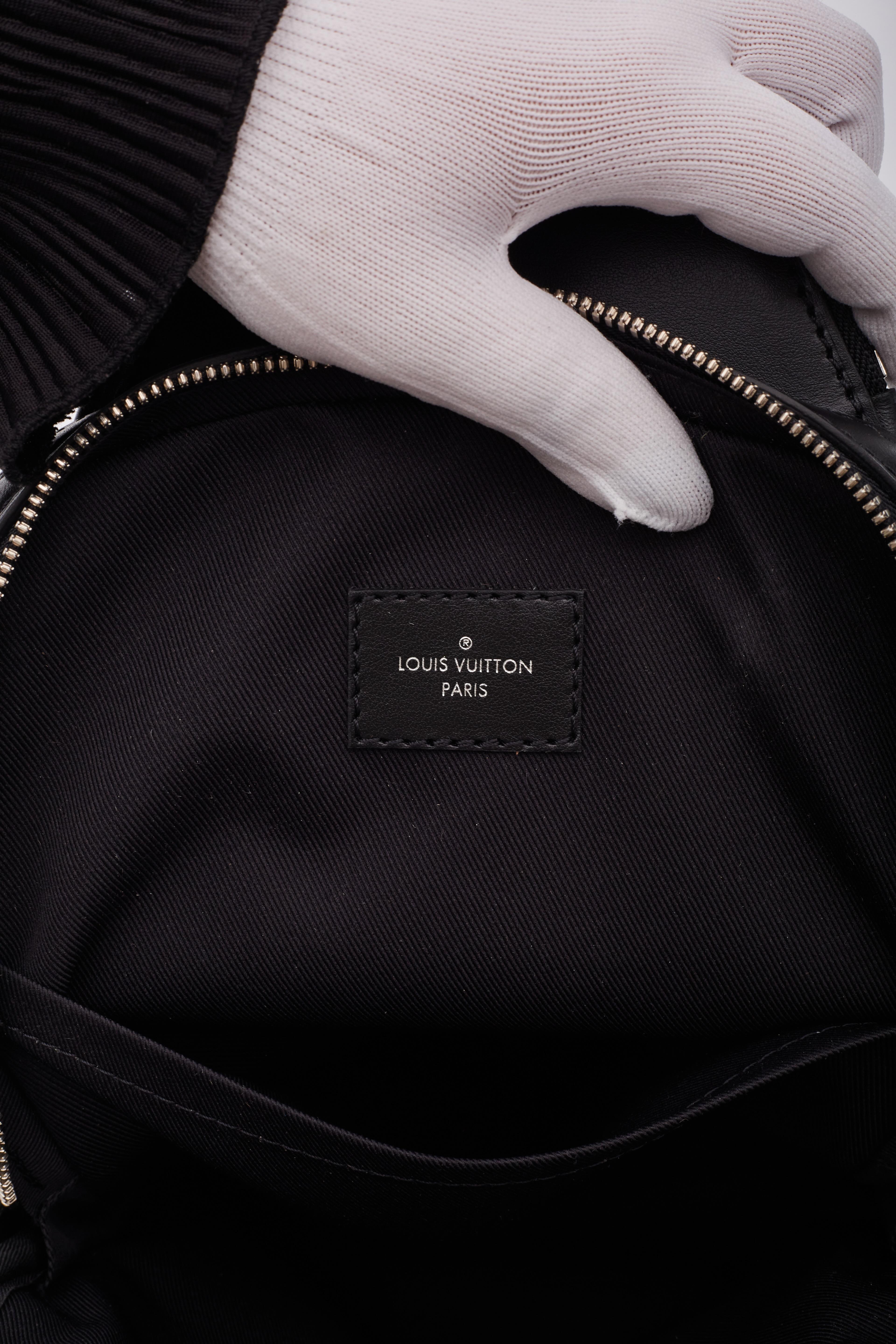 Louis Vuitton Damier Graphite Avenue Sling Messenger Bag Nm im Angebot 5