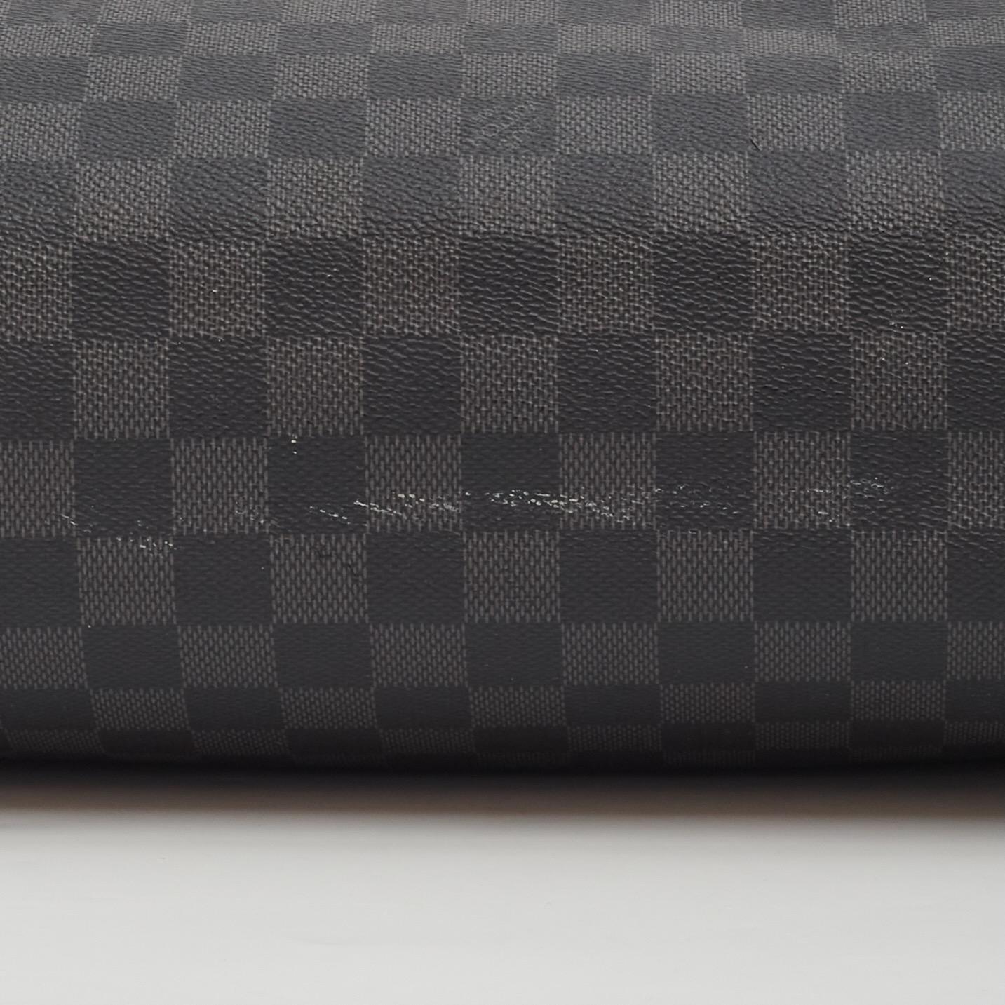 Louis Vuitton Damier Graphite Briefcase Bag (2015) For Sale 2