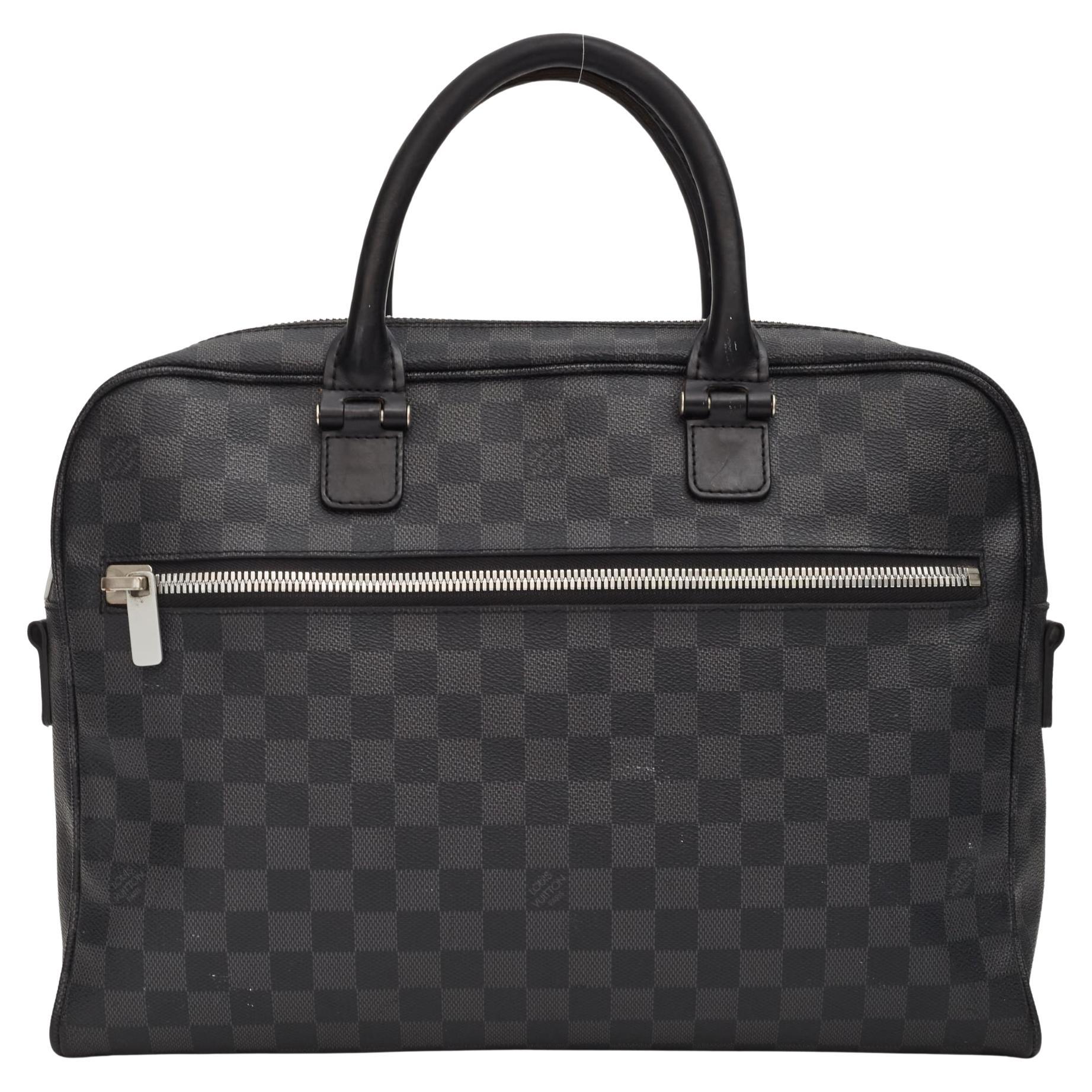Louis Vuitton Damier Graphite Briefcase Bag (2015) For Sale
