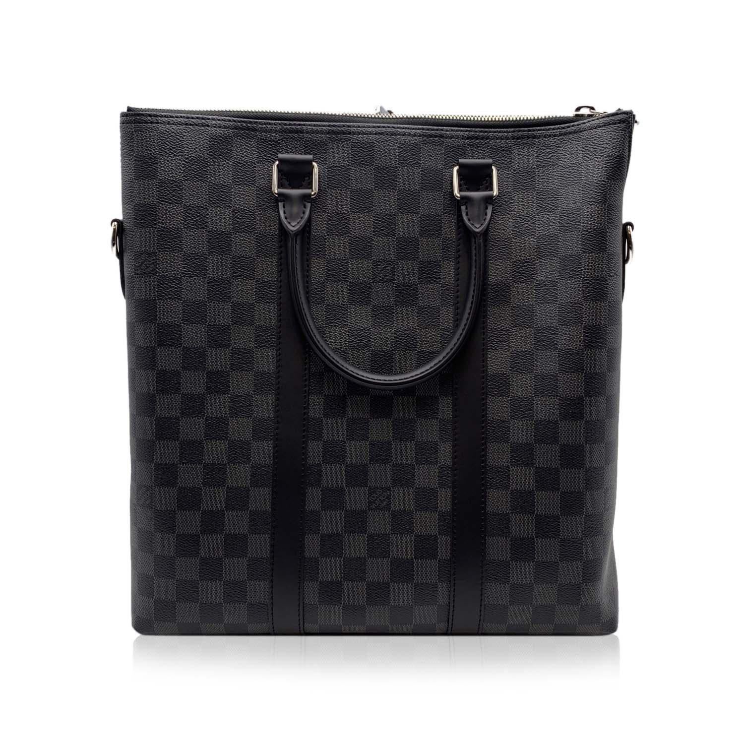 Louis Vuitton Damier Graphit Canvas Anton 2 Way Tragetasche mit Riemen (Schwarz)