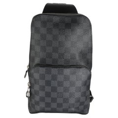Louis Vuitton Sac à bandoulière Avenue en toile Damier Graphite