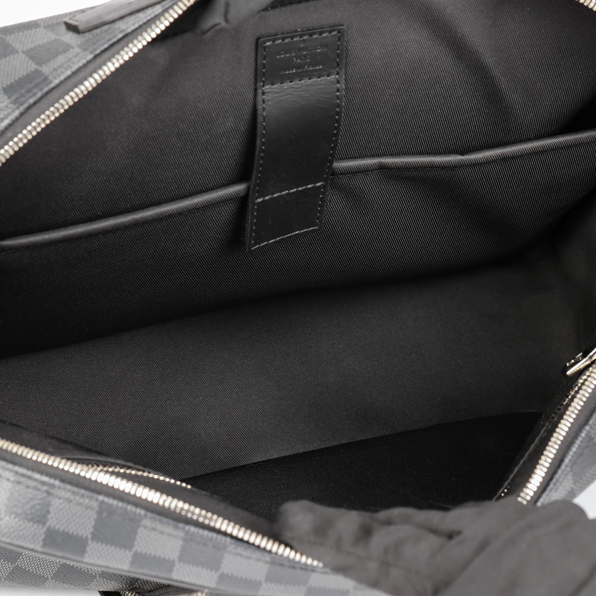 LOUIS VUITTON Damier Graphite Canvas & Calfskin Leather Briefcase Backpack 1
